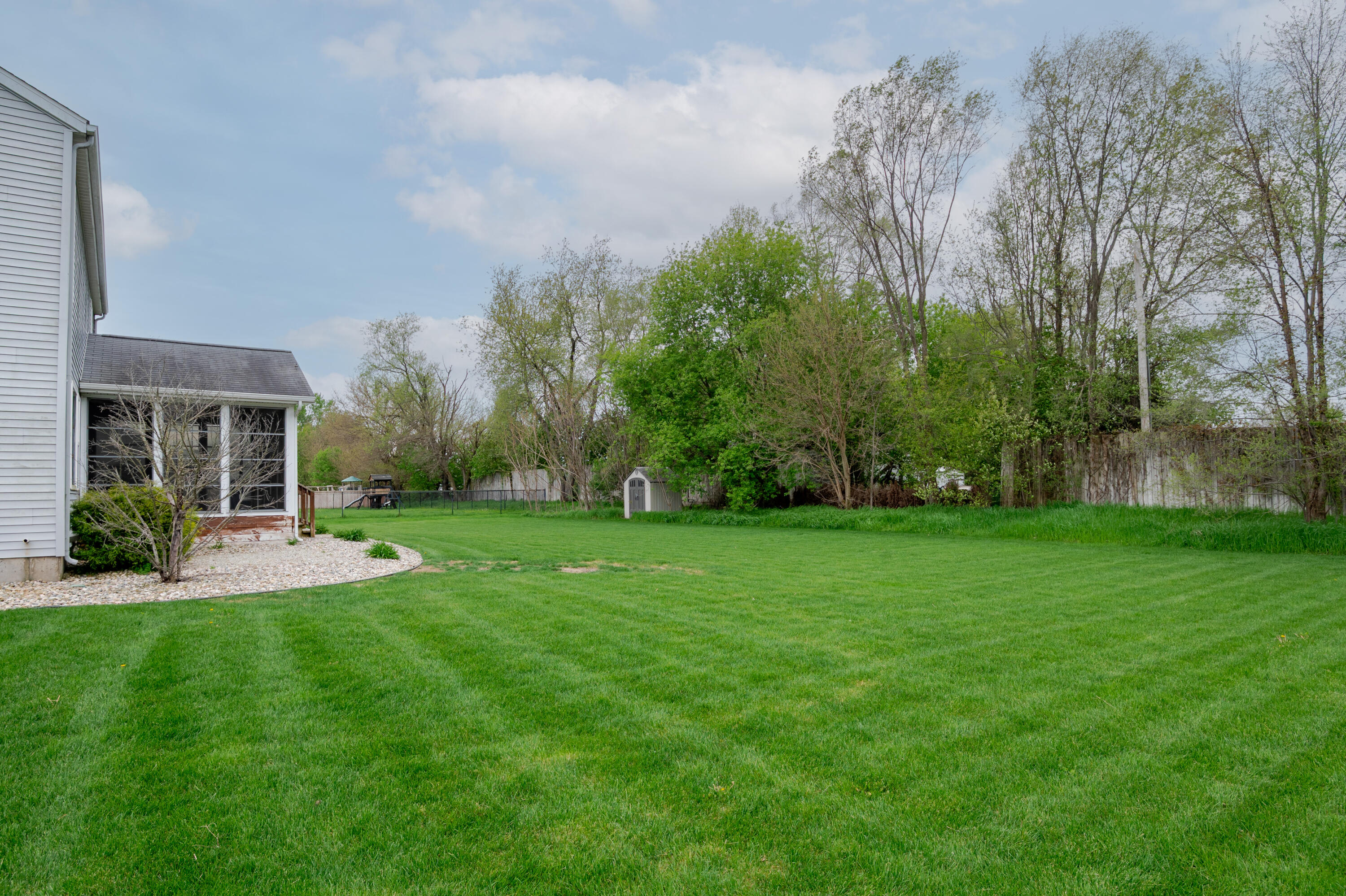 69218 Sundance Drive Edwardsburg MI 49112