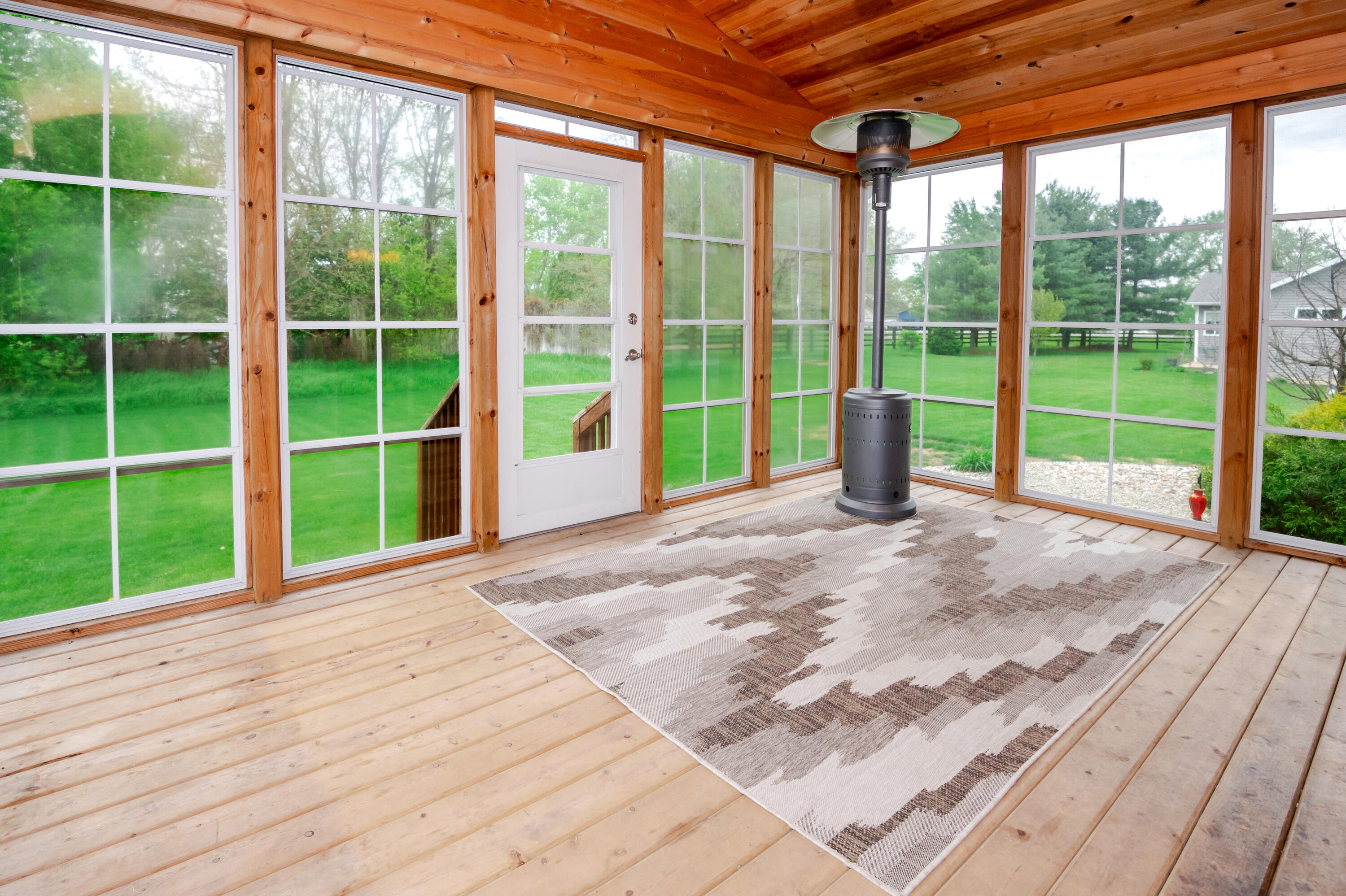 69218 Sundance Drive Edwardsburg MI 49112