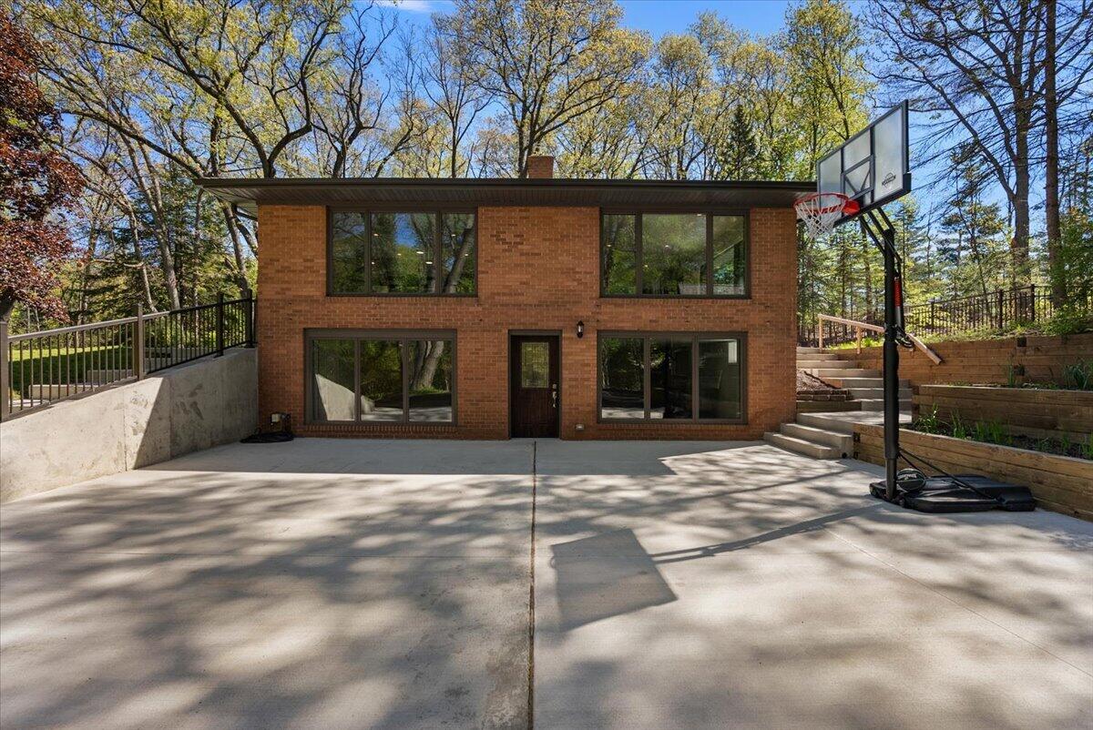 9555 Dunewood Drive Bridgman MI 49106