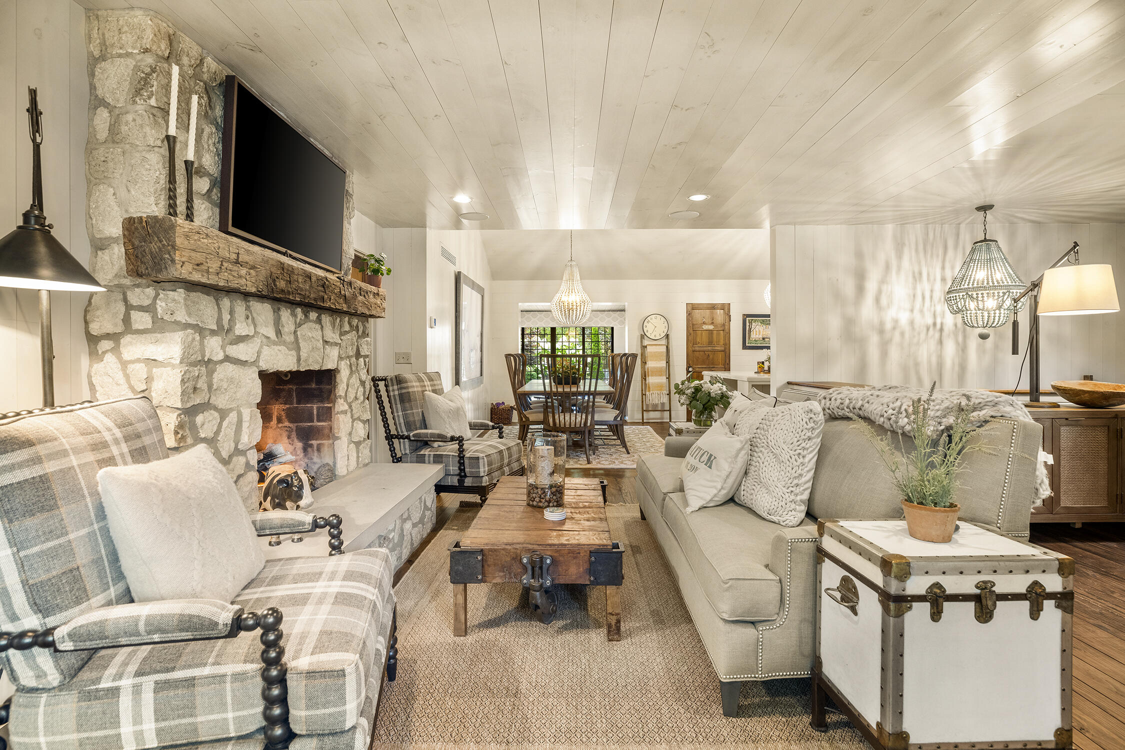 6639 Bandle Street Saugatuck MI 49453