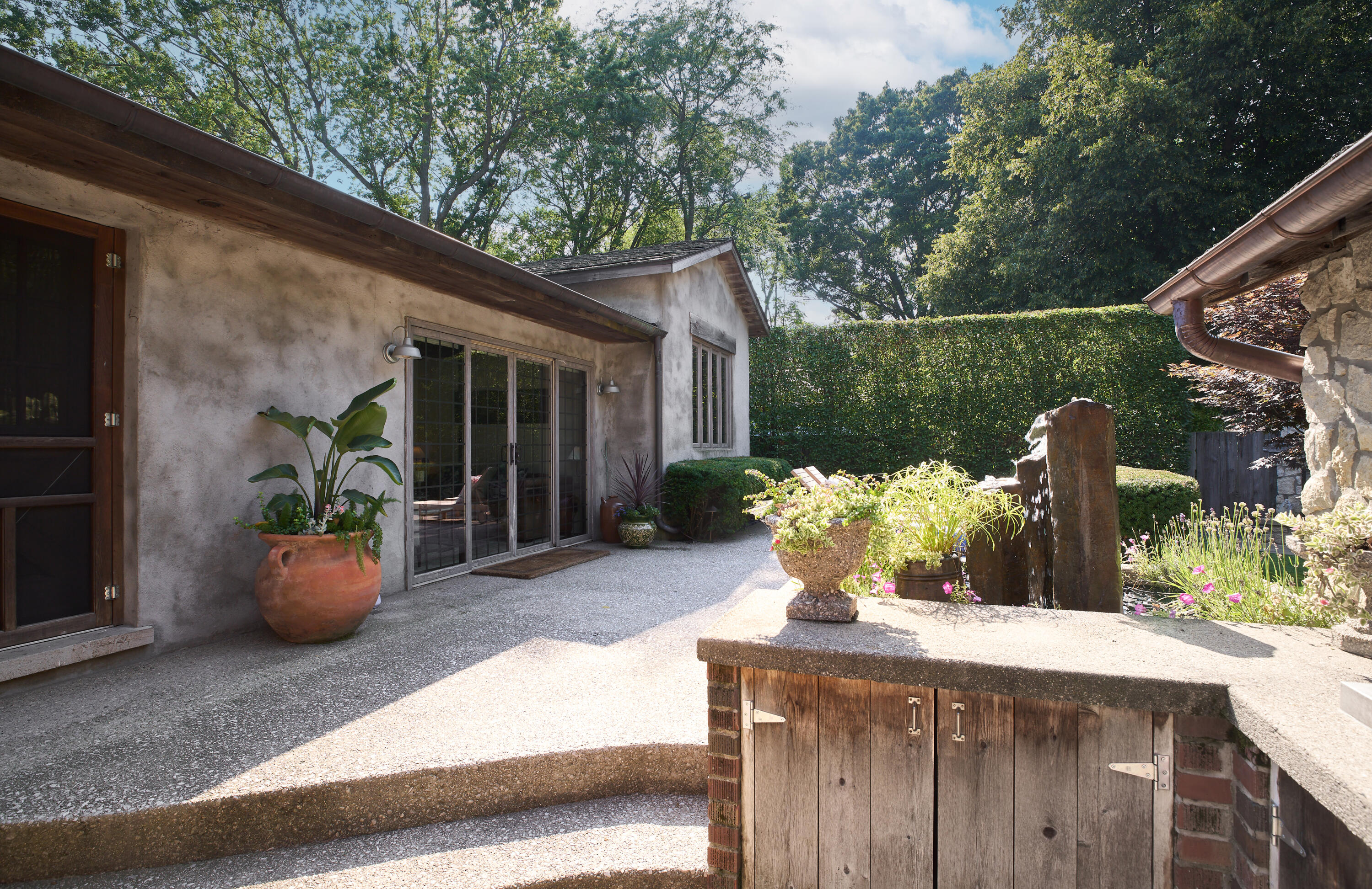6639 Bandle Street Saugatuck MI 49453