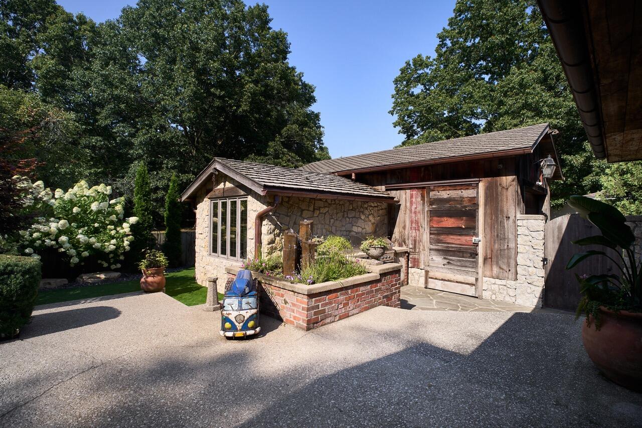 6639 Bandle Street Saugatuck MI 49453