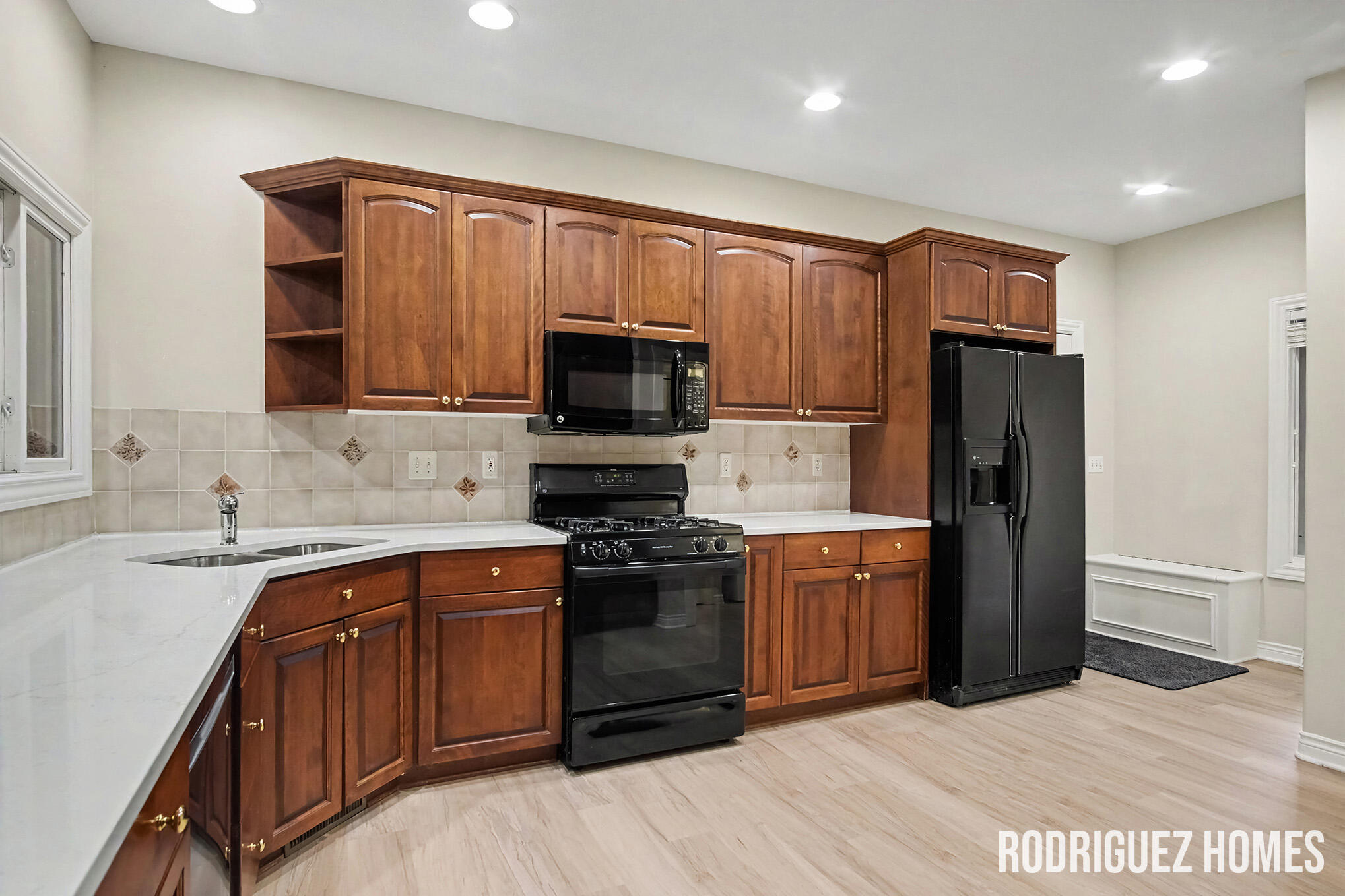4639 Plateau View Drive NE Grand Rapids MI 49525