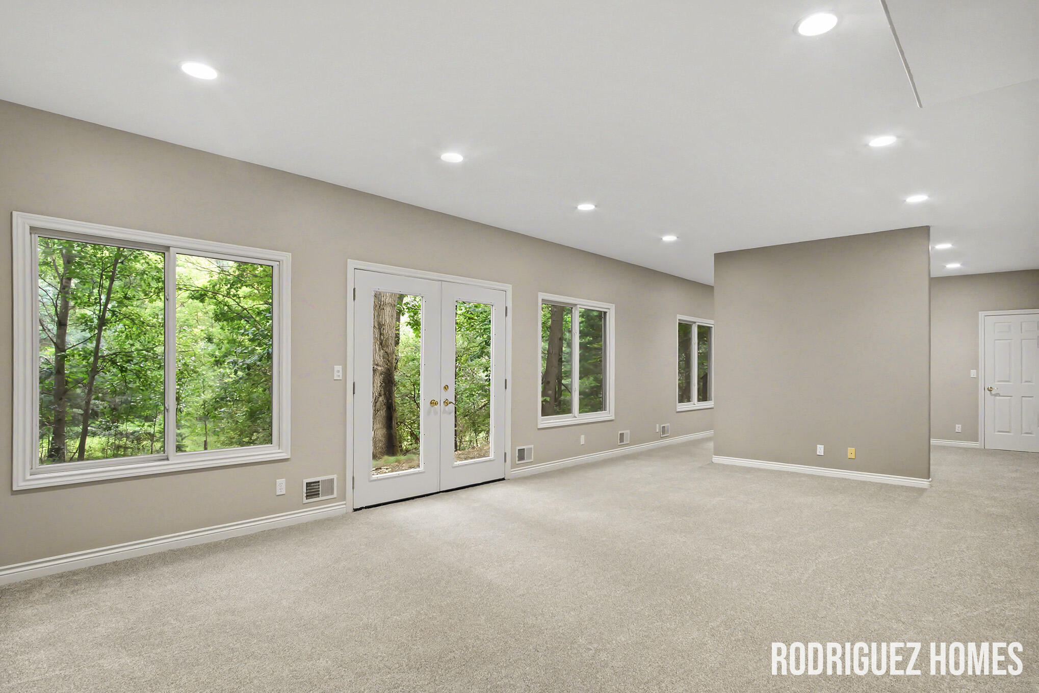 4639 Plateau View Drive NE Grand Rapids MI 49525