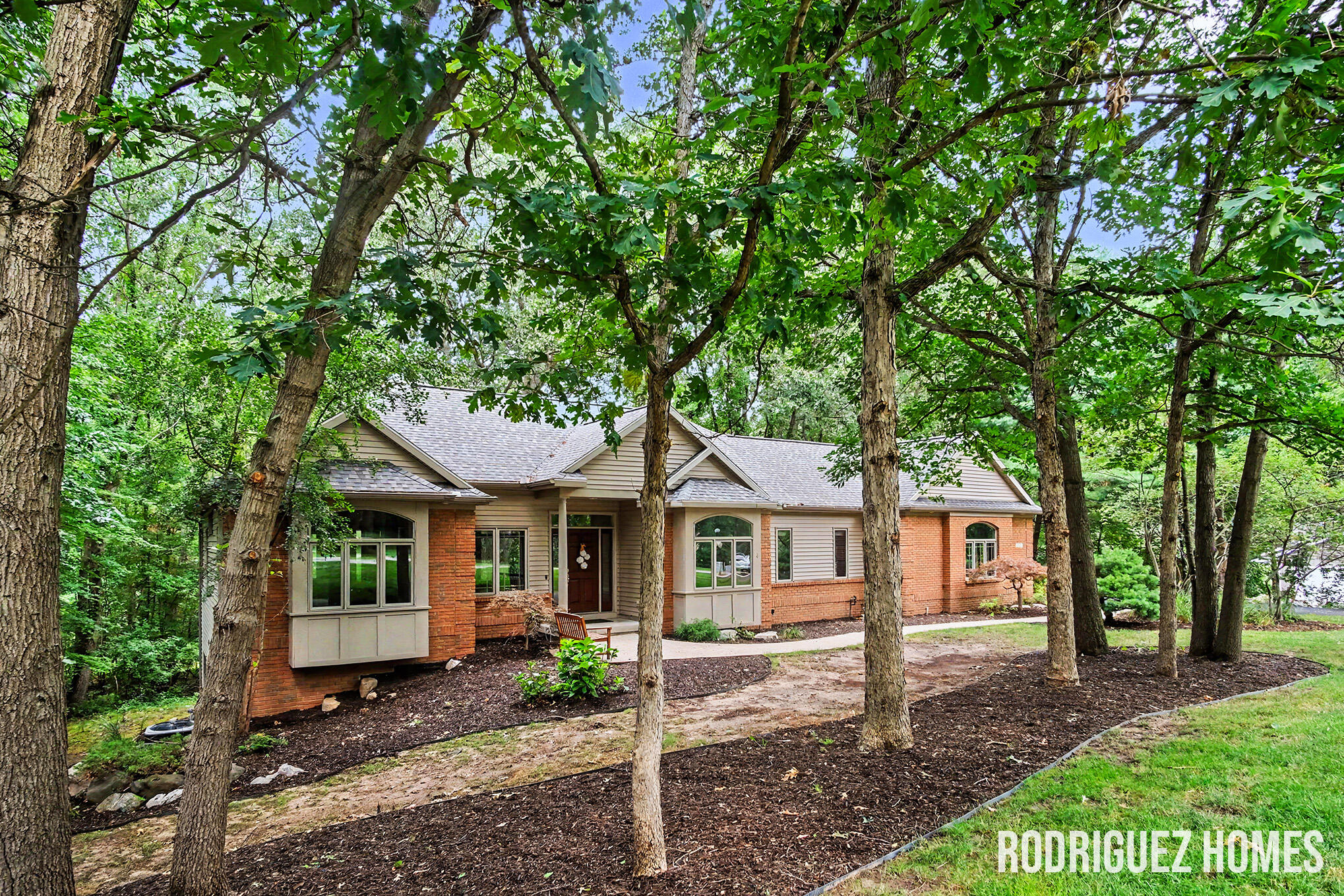 4639 Plateau View Drive NE Grand Rapids MI 49525