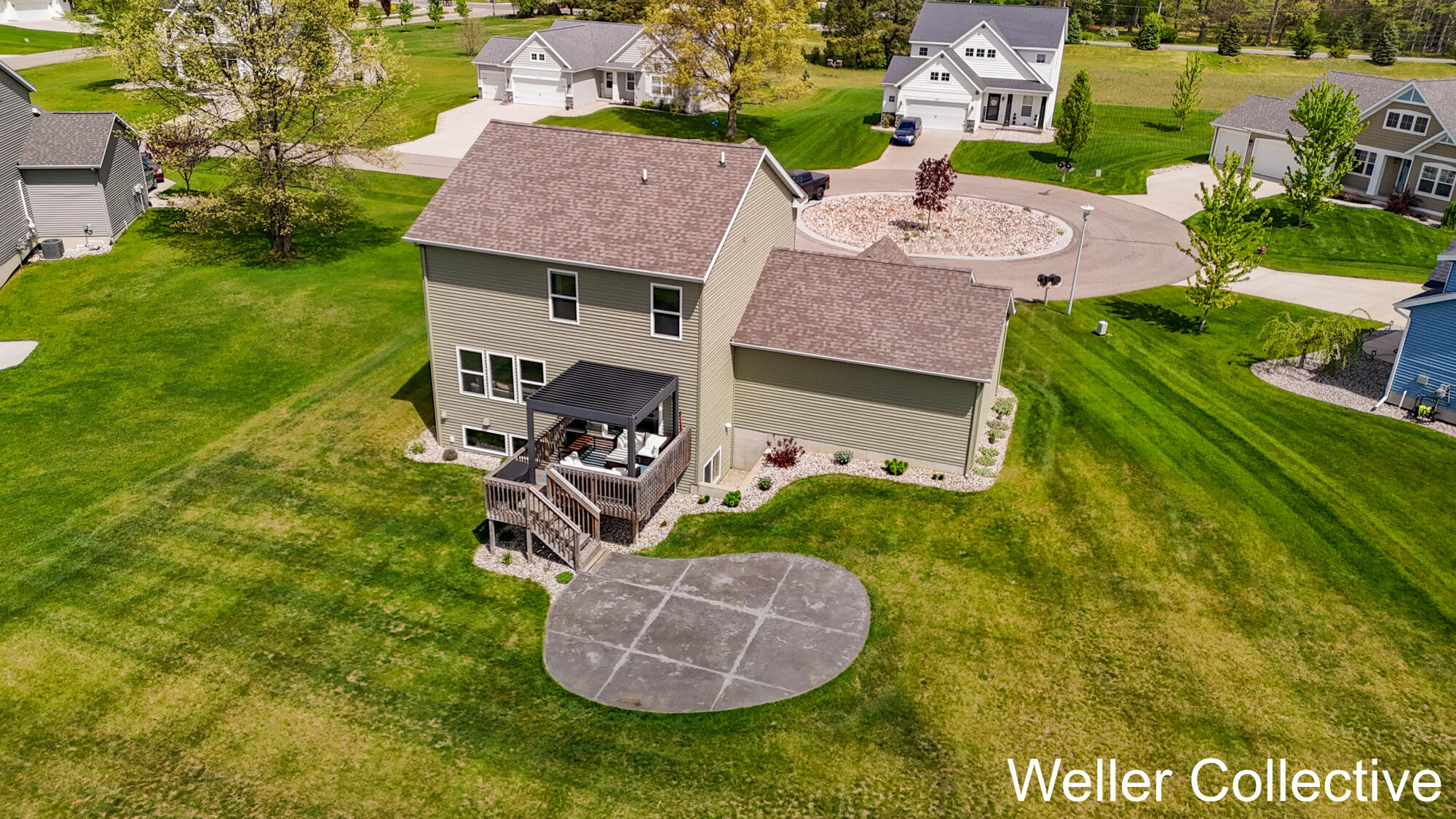 2085 Poplar Court Muskegon MI 49445