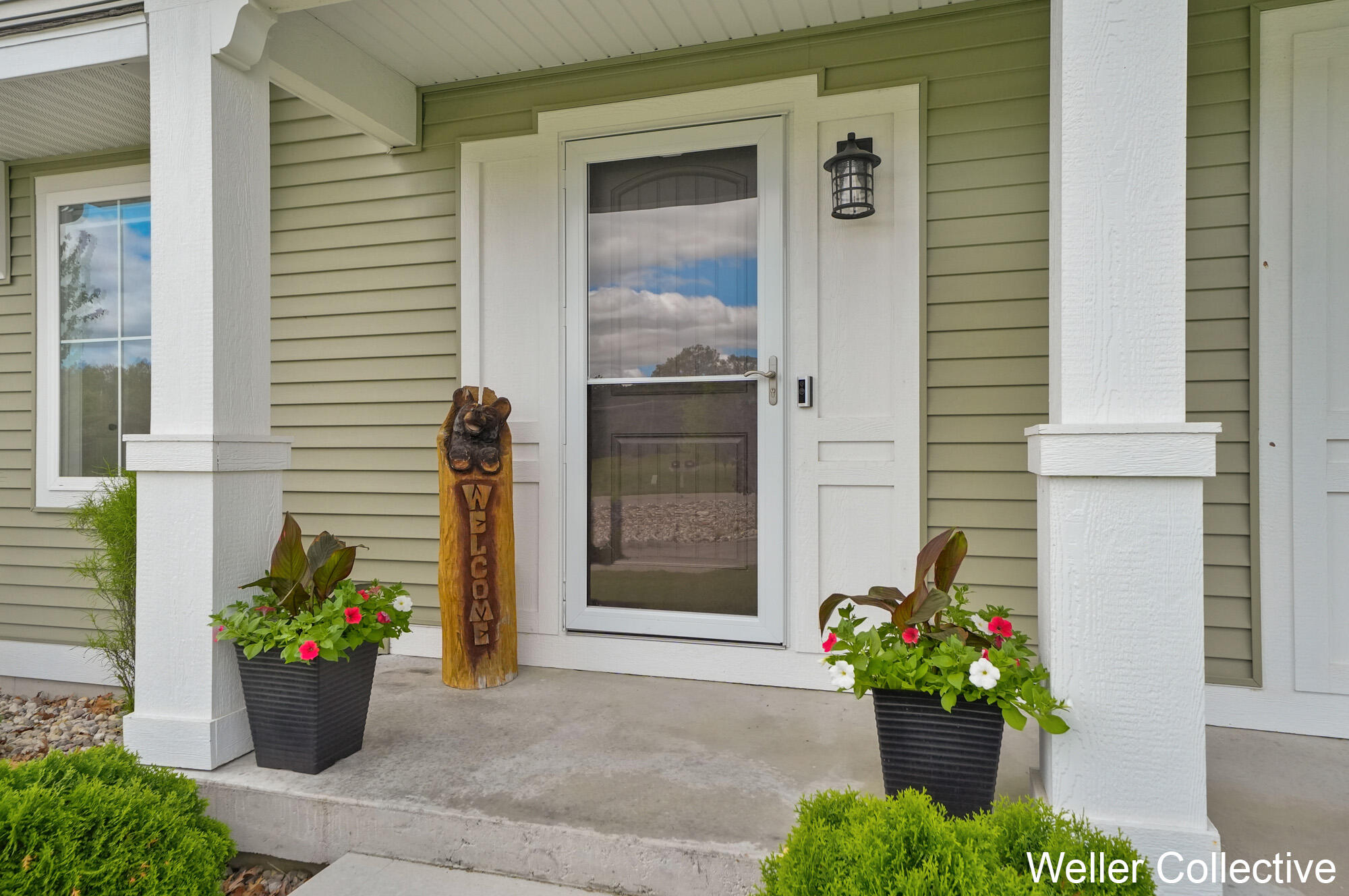 2085 Poplar Court Muskegon MI 49445