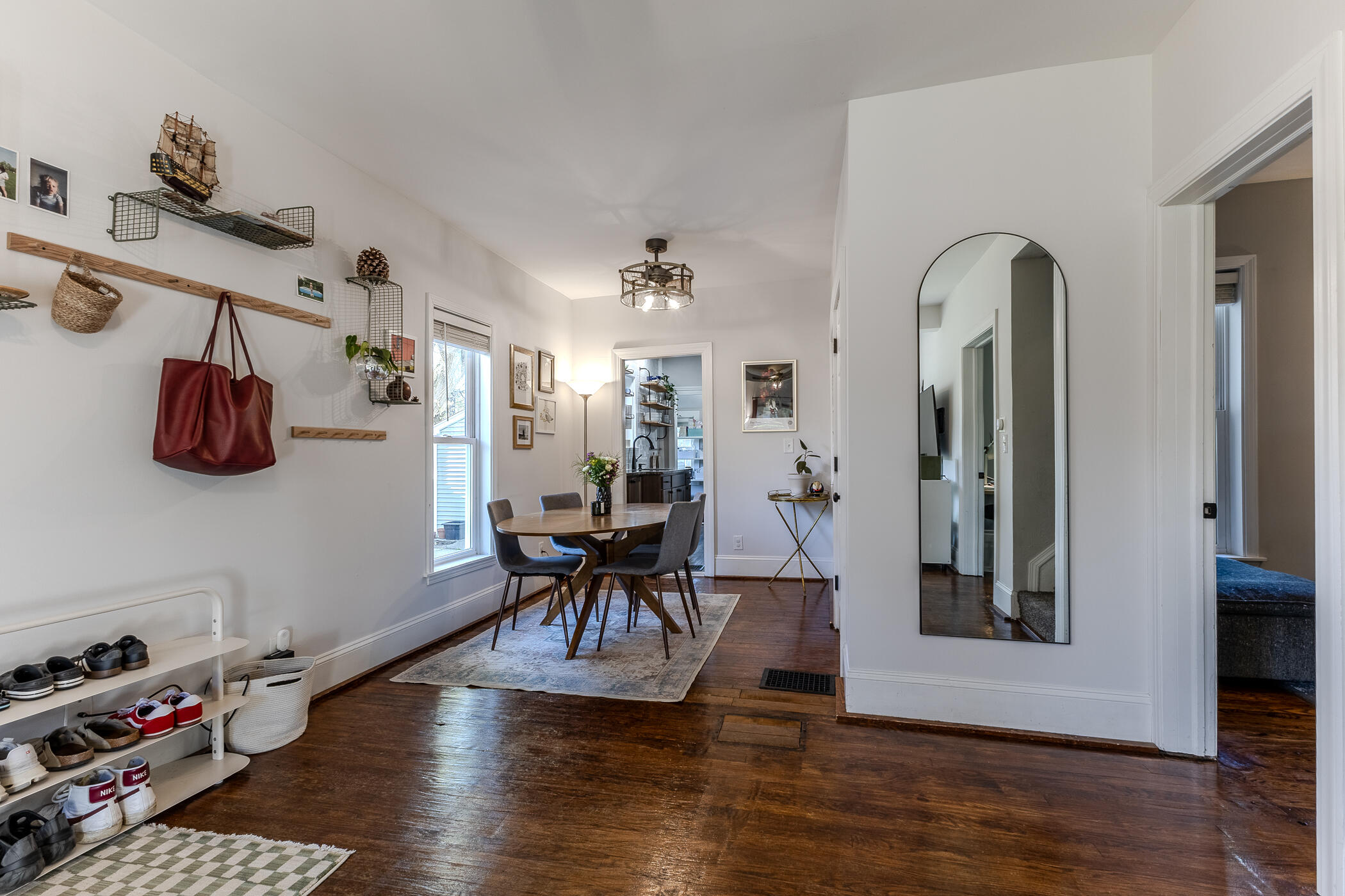 832 Sigsbee Street SE Grand Rapids MI 49506
