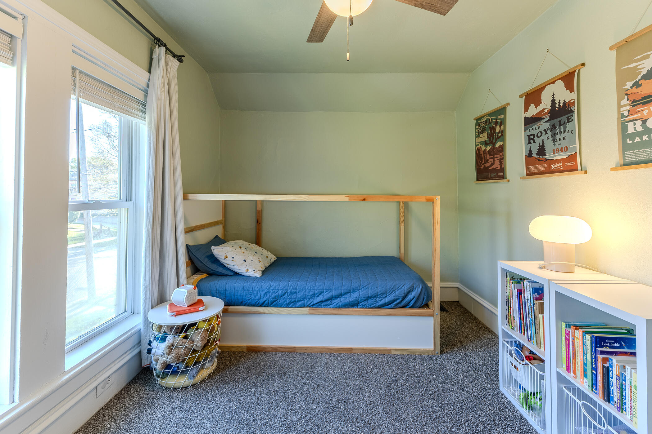 832 Sigsbee Street SE Grand Rapids MI 49506