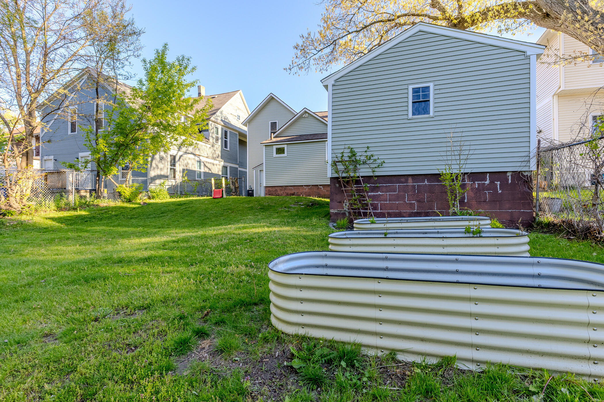 832 Sigsbee Street SE Grand Rapids MI 49506