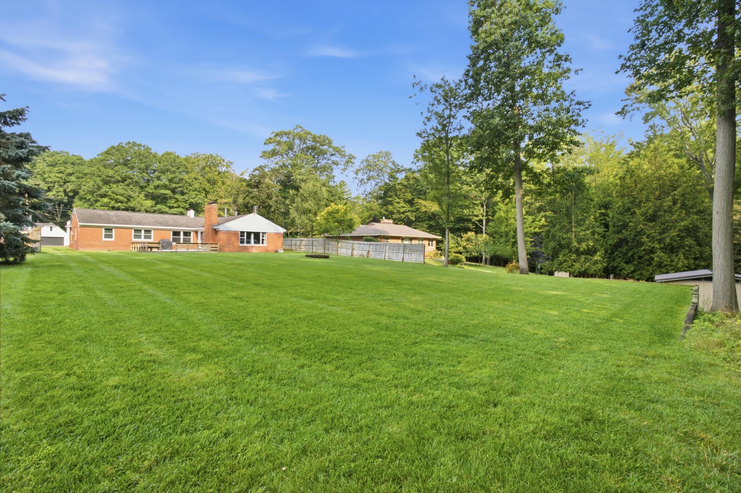 3988 Stryker Drive Norton Shores MI 49441