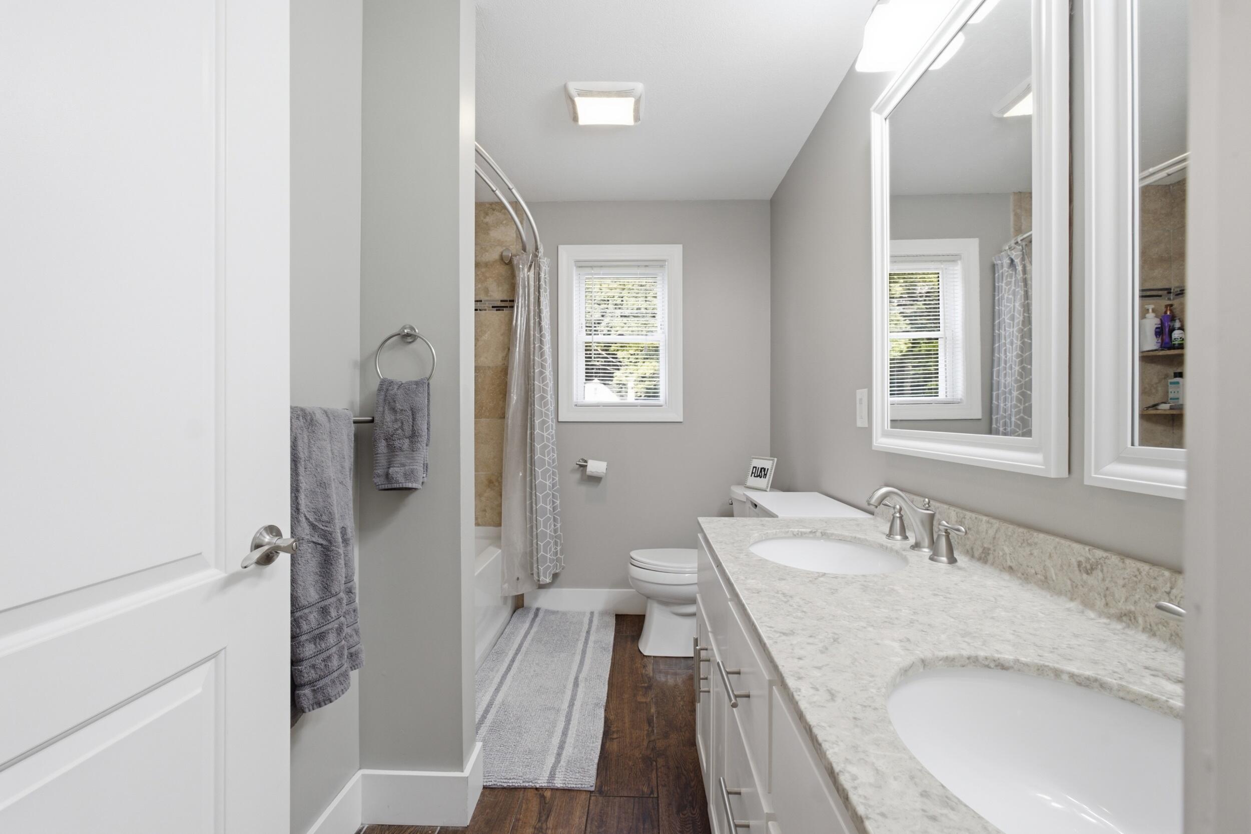3988 Stryker Drive Norton Shores MI 49441