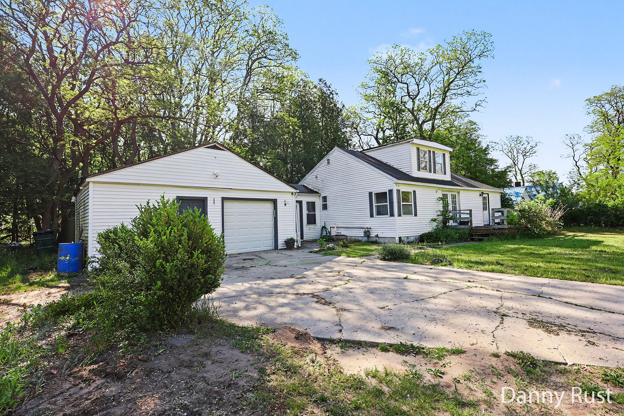 1430 Delz Drive Muskegon MI 49445