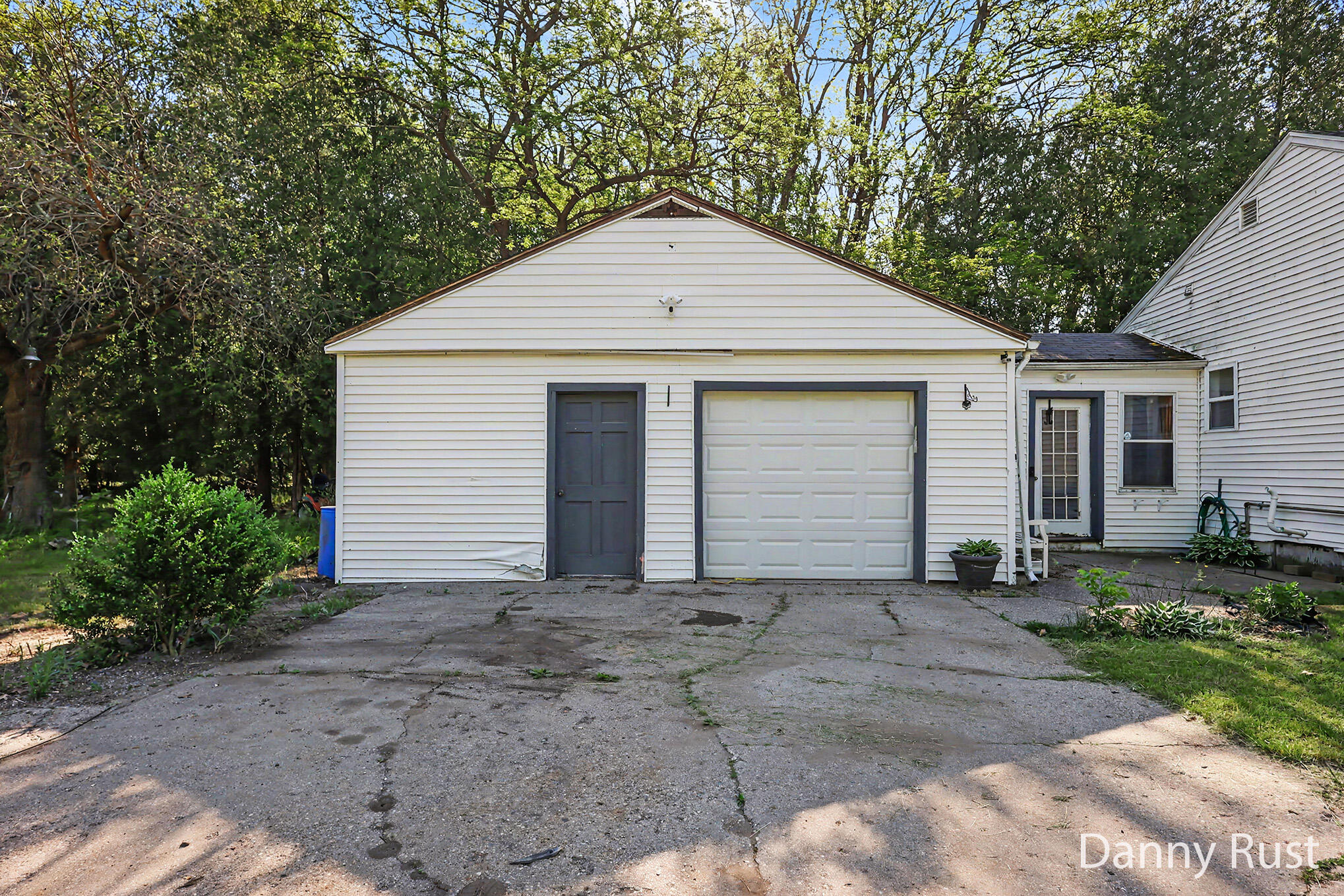 1430 Delz Drive Muskegon MI 49445