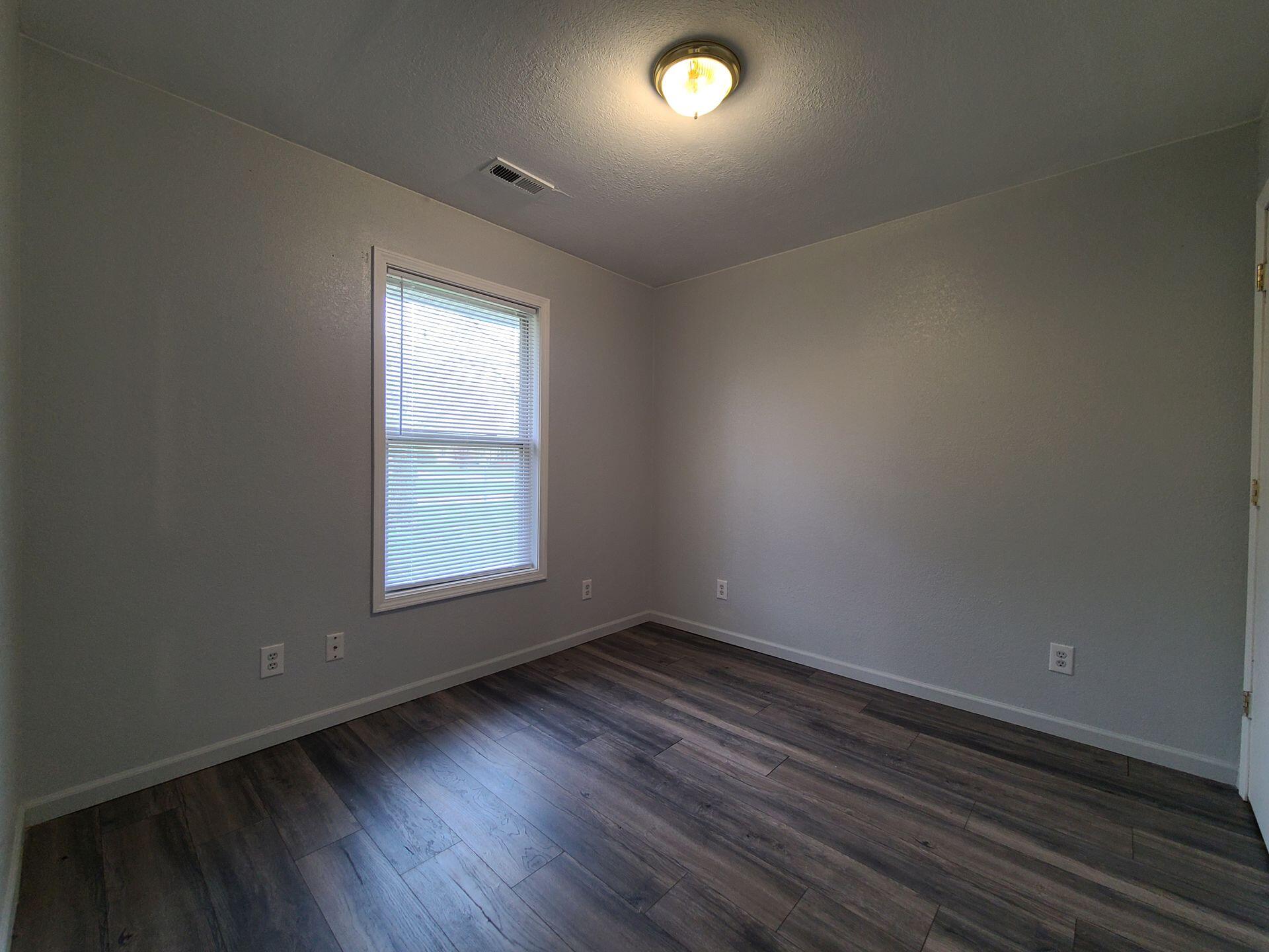 1226 Chicago Avenue Benton Harbor MI 49022