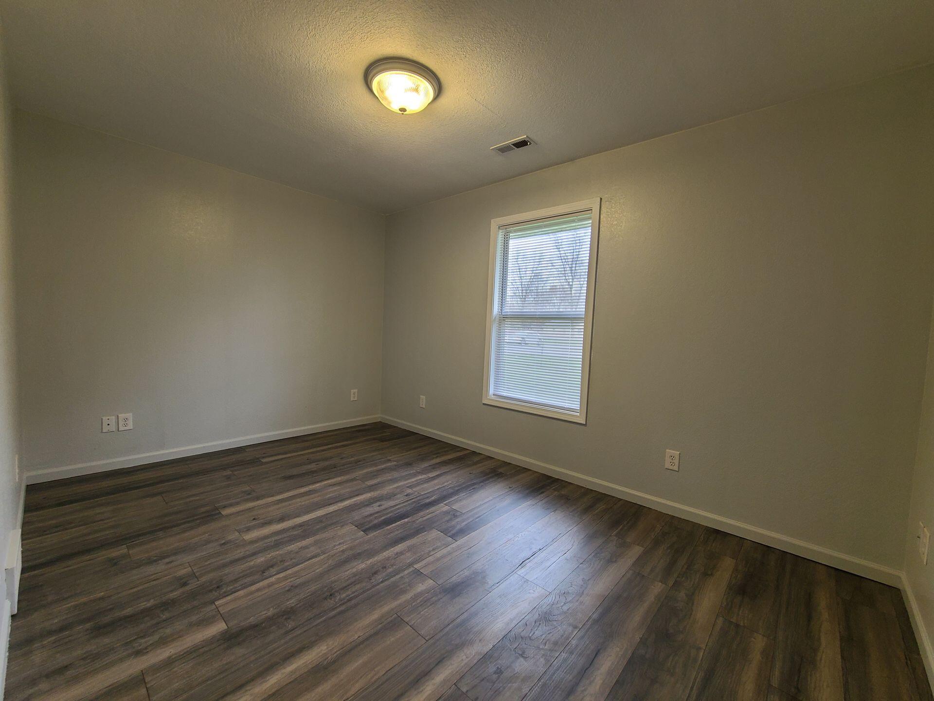 1226 Chicago Avenue Benton Harbor MI 49022