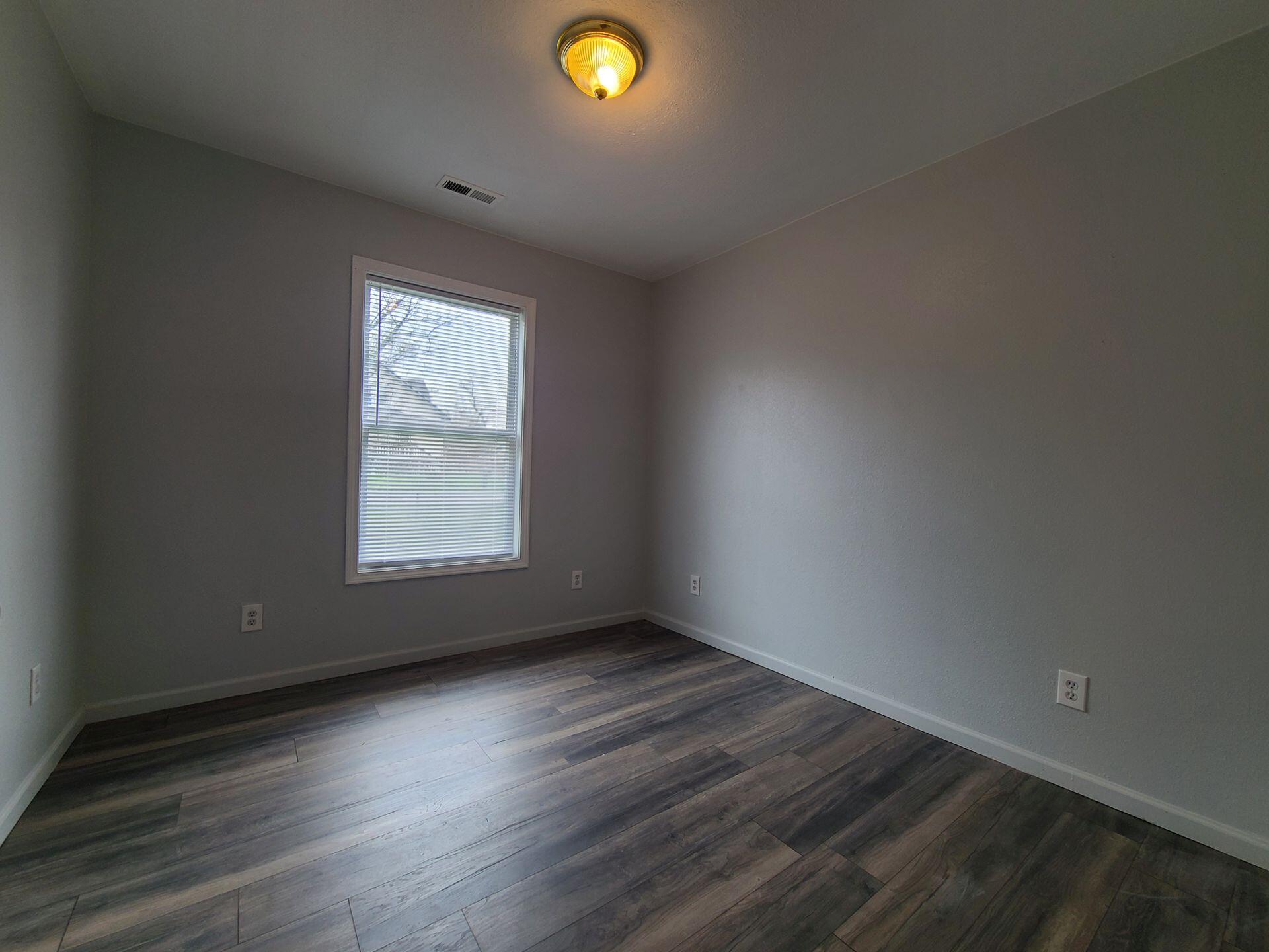 1226 Chicago Avenue Benton Harbor MI 49022