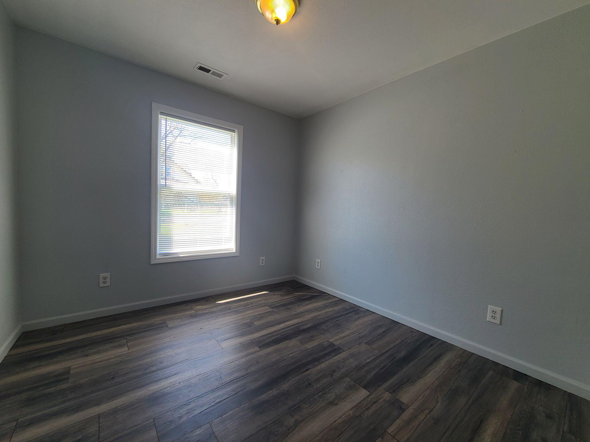 1226 Chicago Avenue Benton Harbor MI 49022