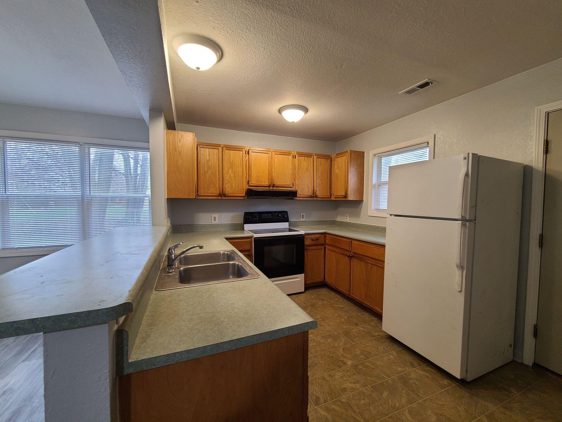 1226 Chicago Avenue Benton Harbor MI 49022