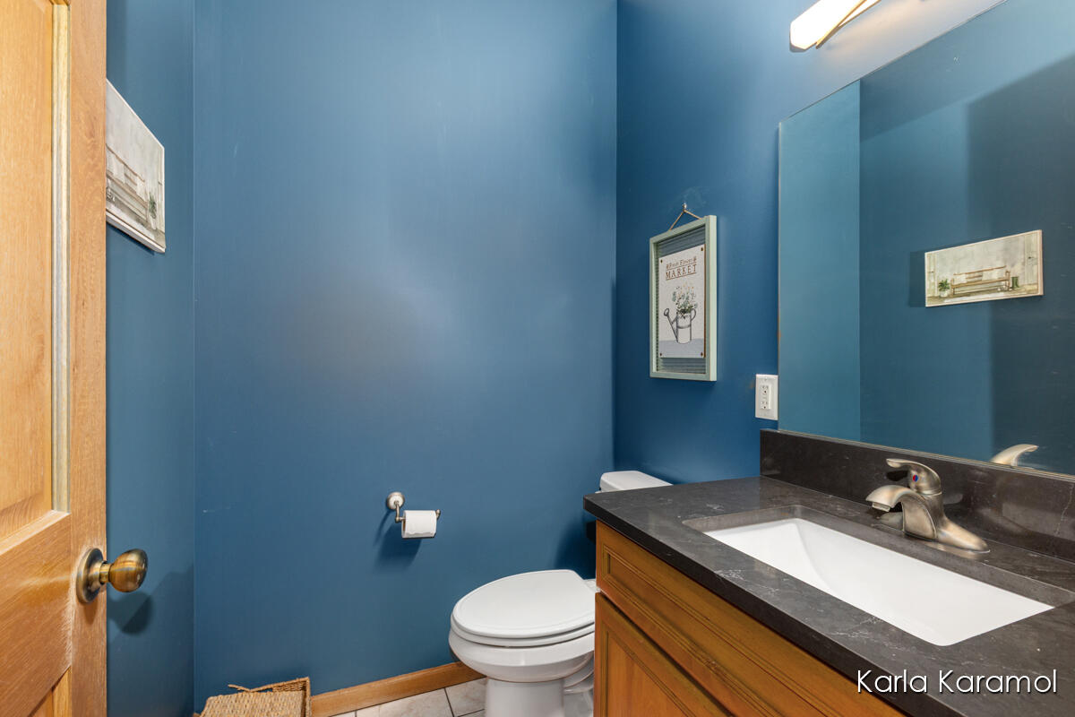 61 Greystone Court NE Rockford MI 49341