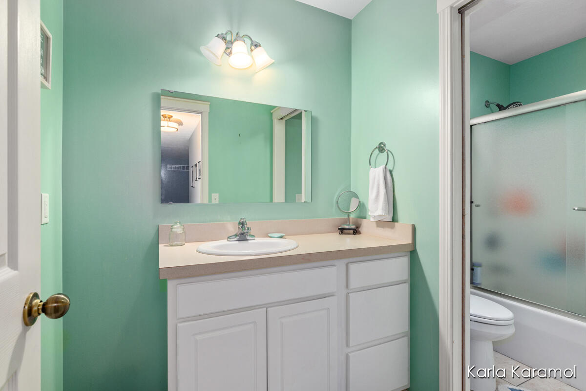 61 Greystone Court NE Rockford MI 49341