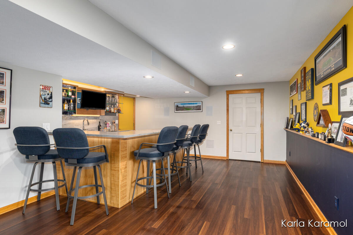 61 Greystone Court NE Rockford MI 49341