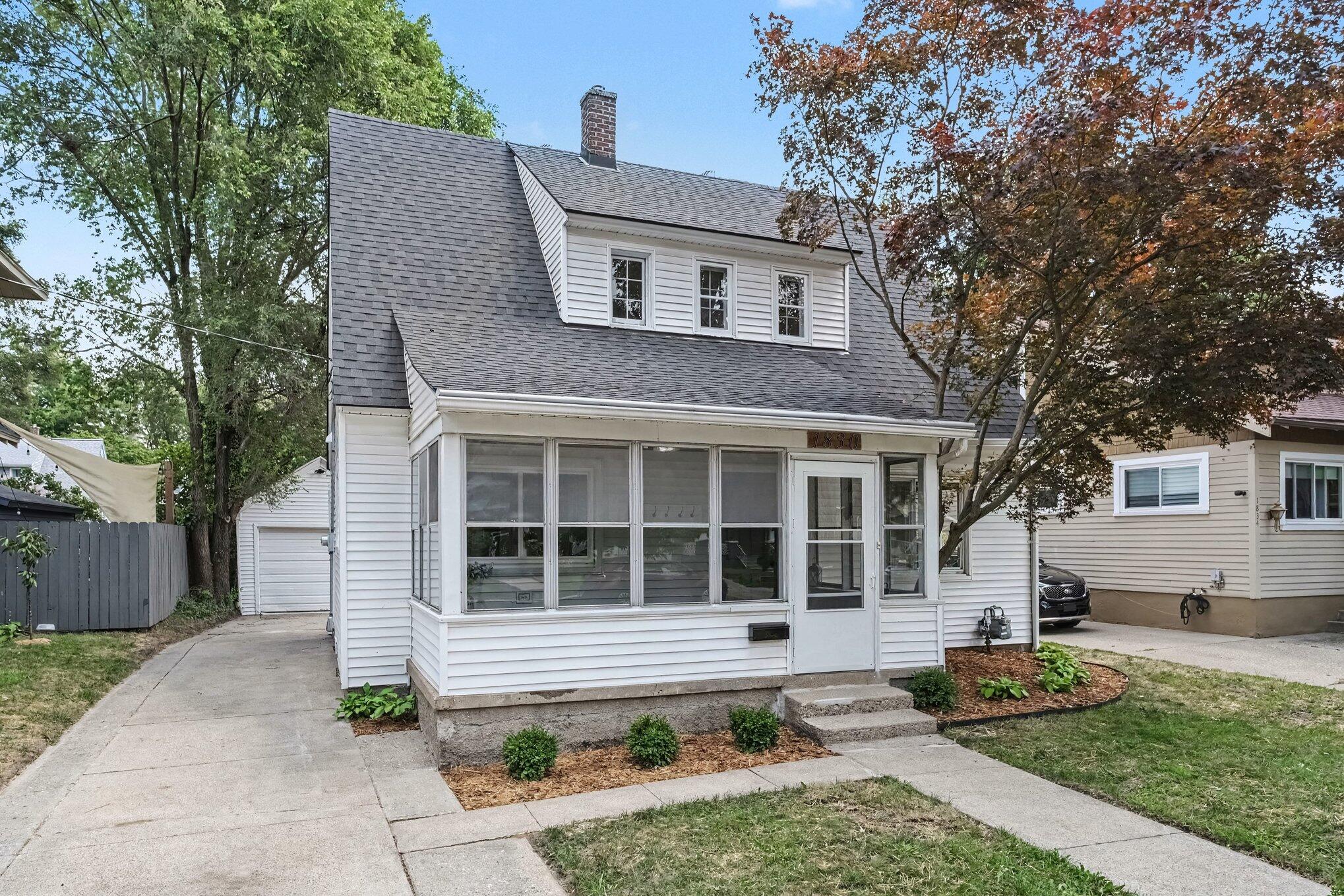 1830 Linden Avenue SE Grand Rapids MI 49507