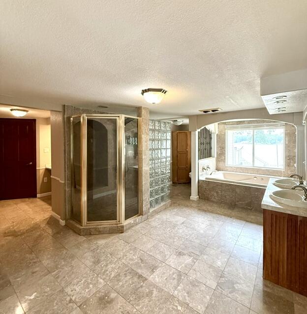 68404 Dailey Road Edwardsburg MI 49112