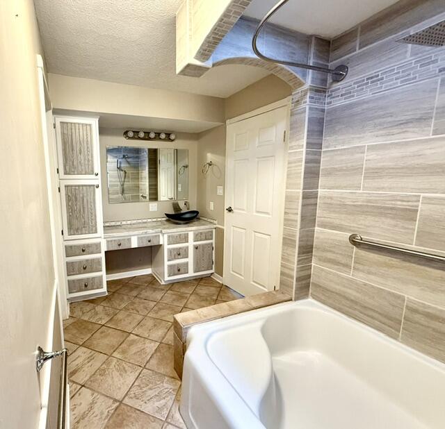 68404 Dailey Road Edwardsburg MI 49112