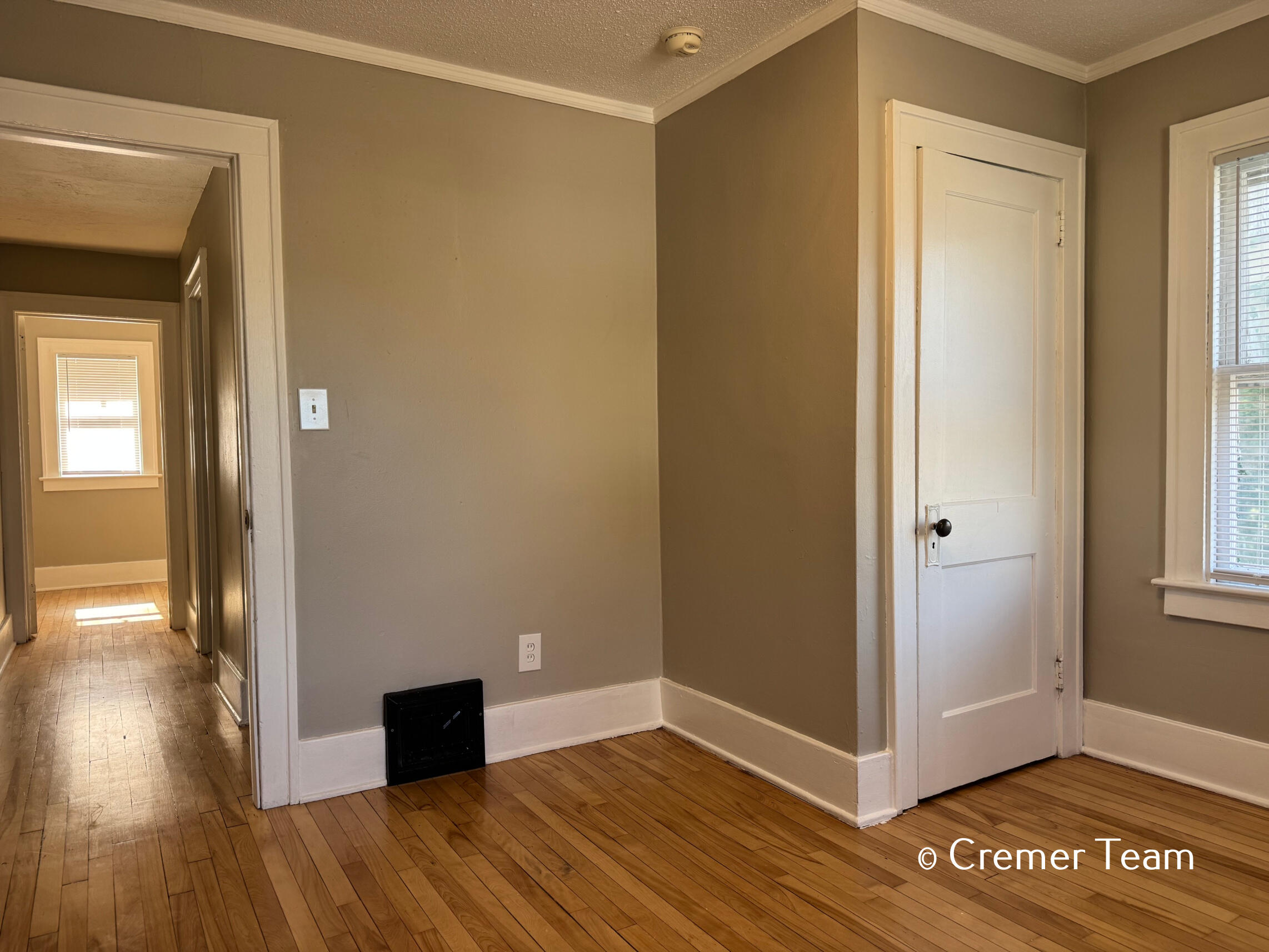 1034 Hall Street SE Grand Rapids MI 49507
