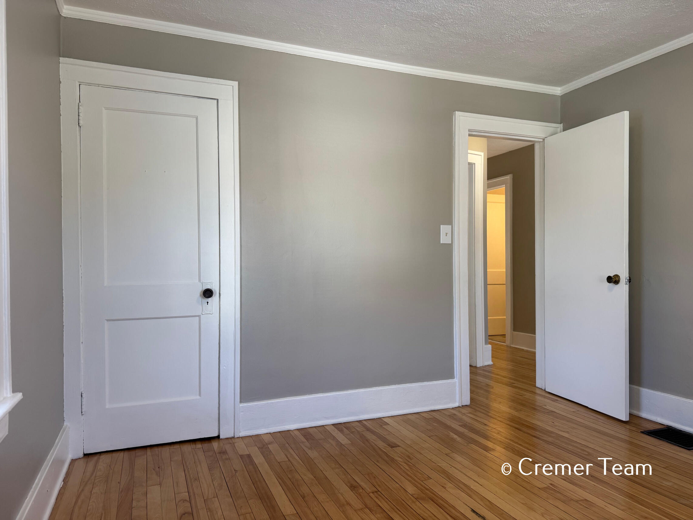 1034 Hall Street SE Grand Rapids MI 49507