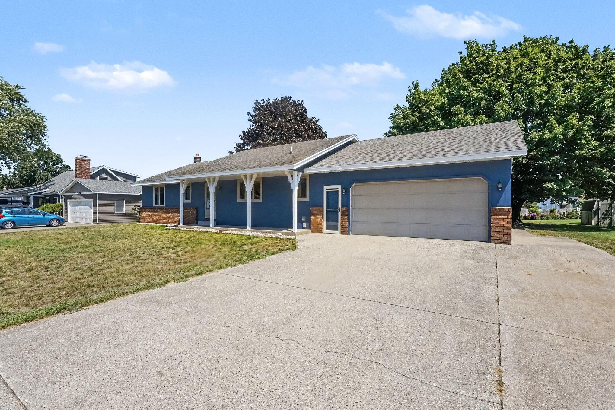 2660 Creek View Drive Zeeland MI 49464