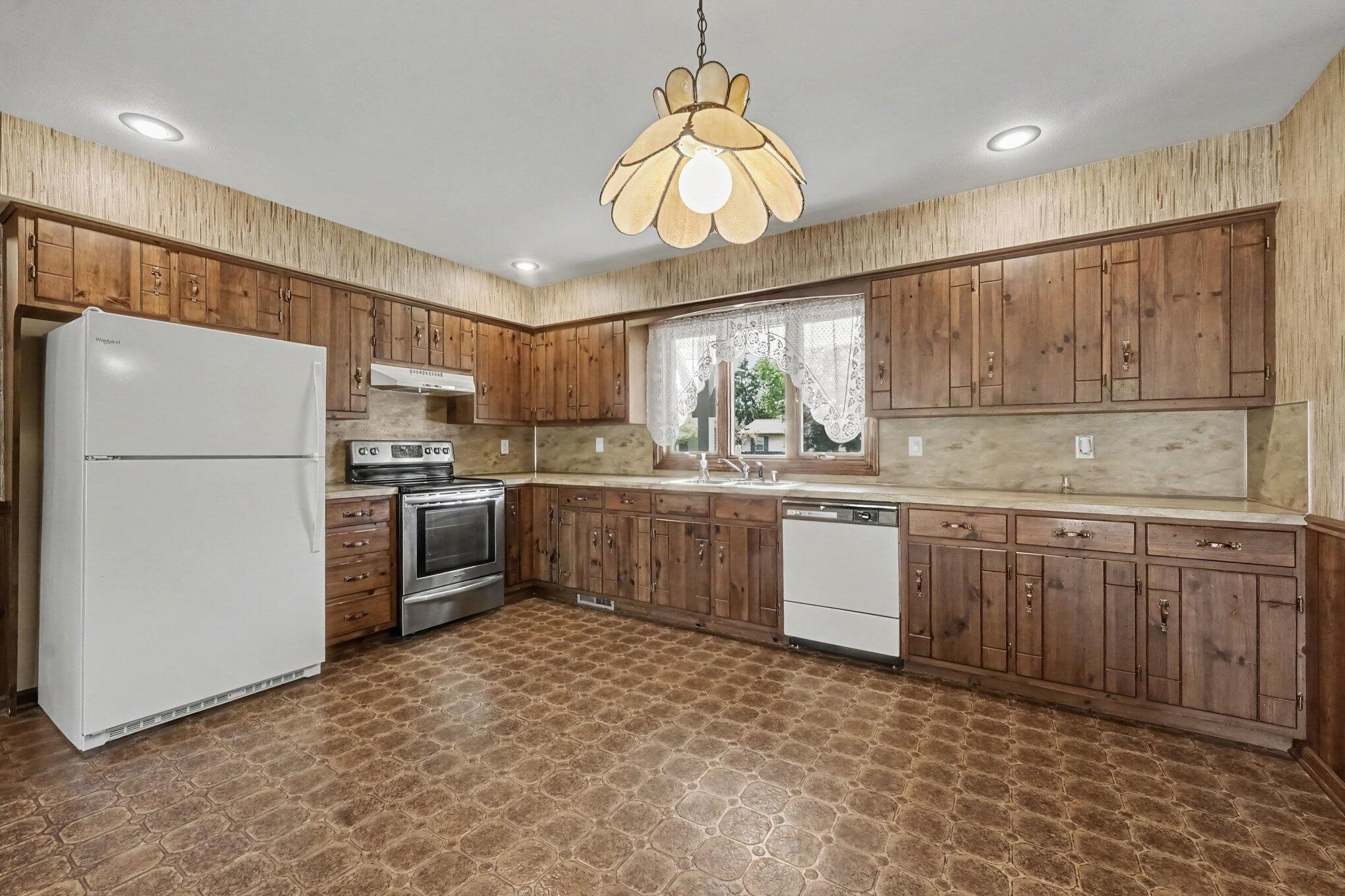 2660 Creek View Drive Zeeland MI 49464