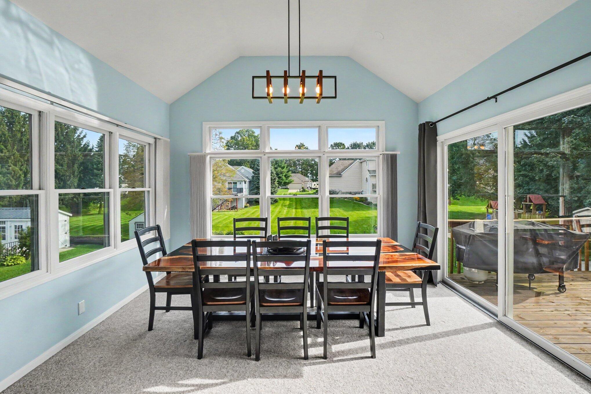 9521 Ridgecrest Drive Zeeland MI 49464