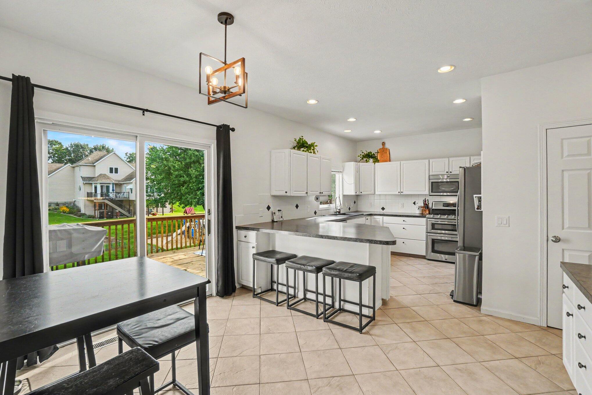 9521 Ridgecrest Drive Zeeland MI 49464