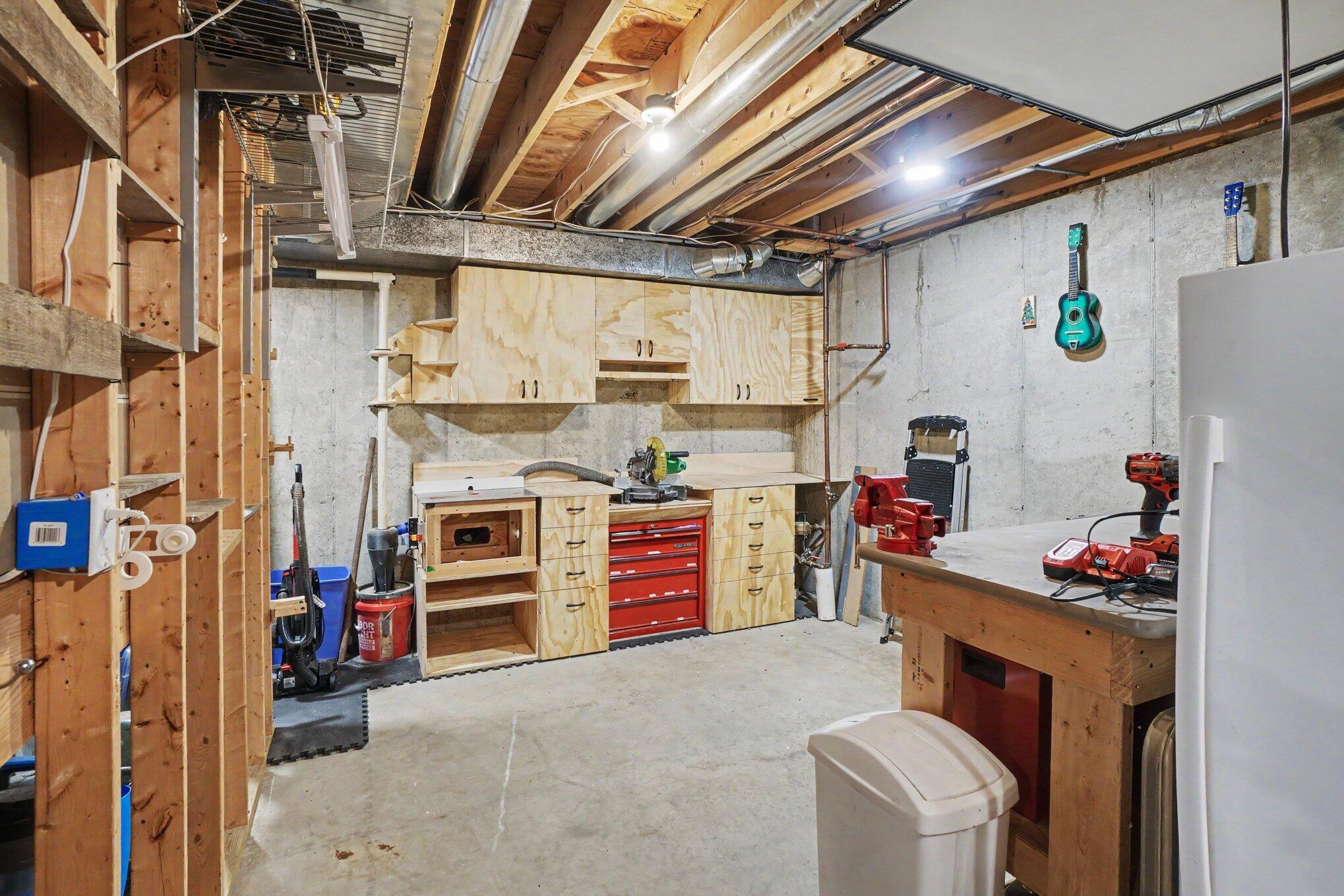 9521 Ridgecrest Drive Zeeland MI 49464