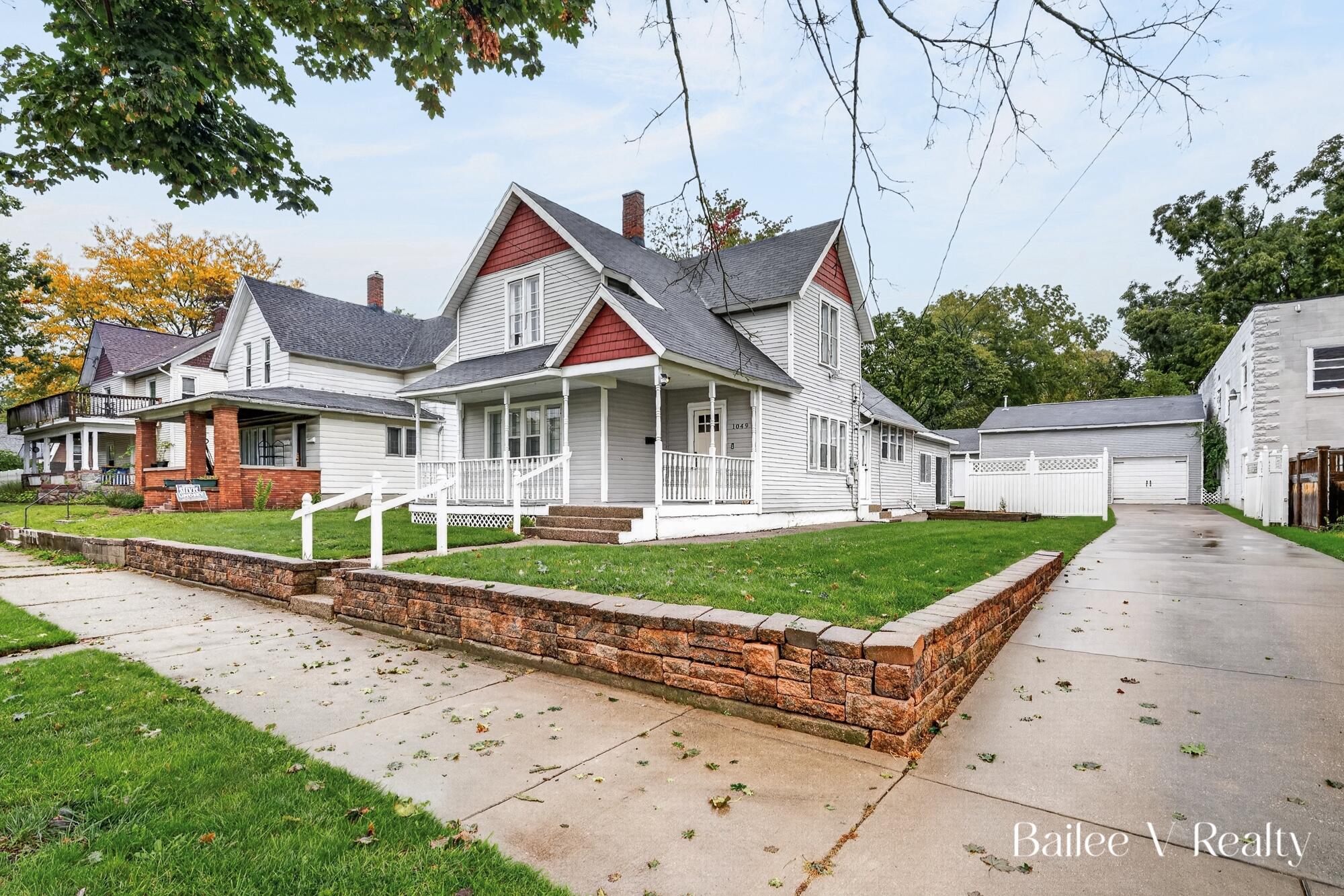 1049 Second Street NW Grand Rapids MI 49504