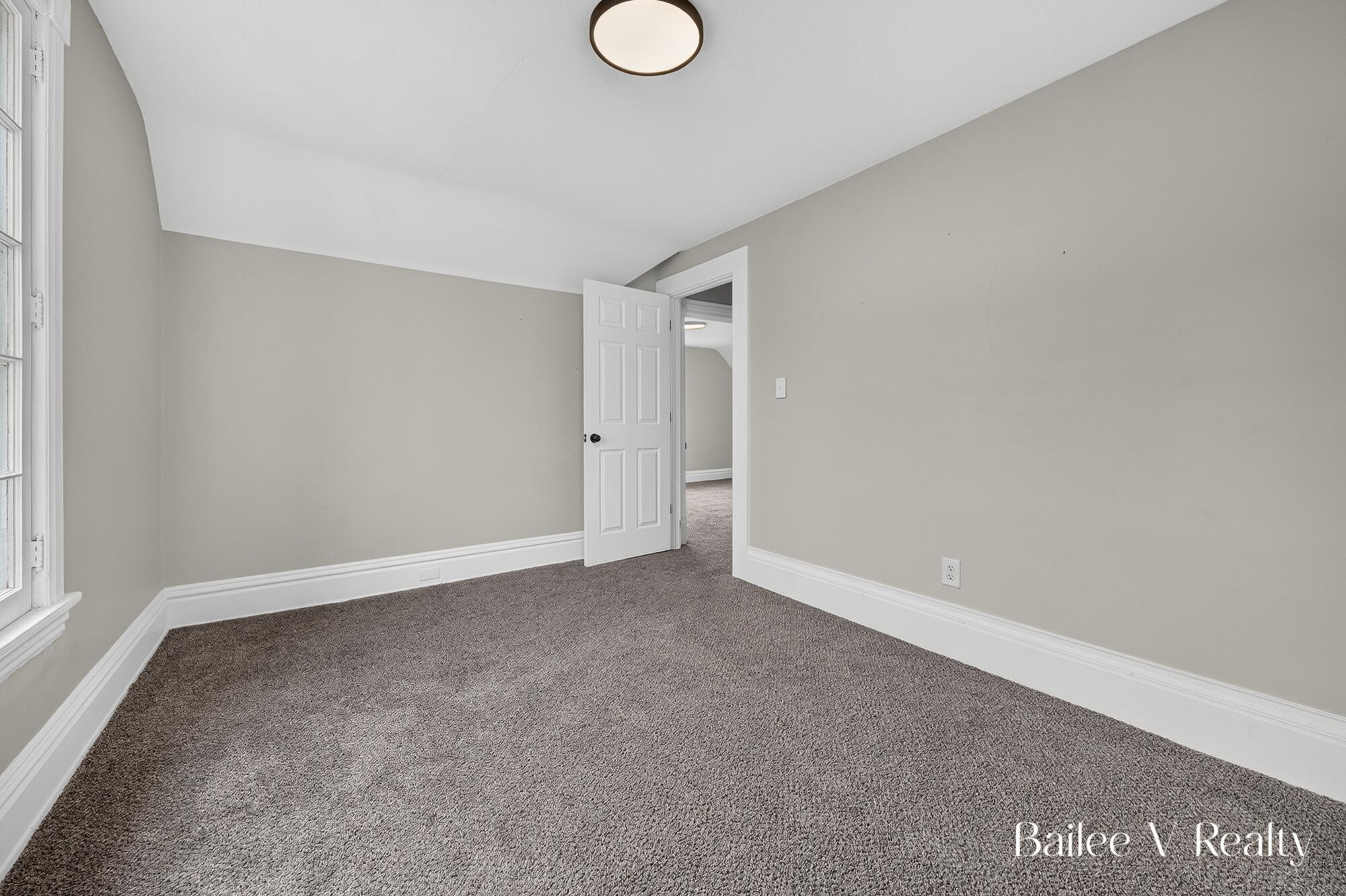 1049 Second Street NW Grand Rapids MI 49504