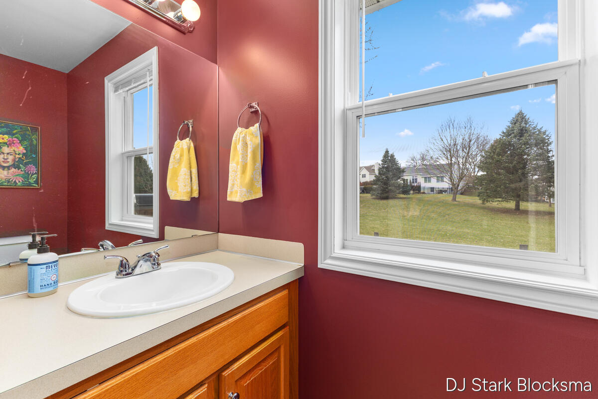 69 Rogue River View Drive NE Rockford MI 49341