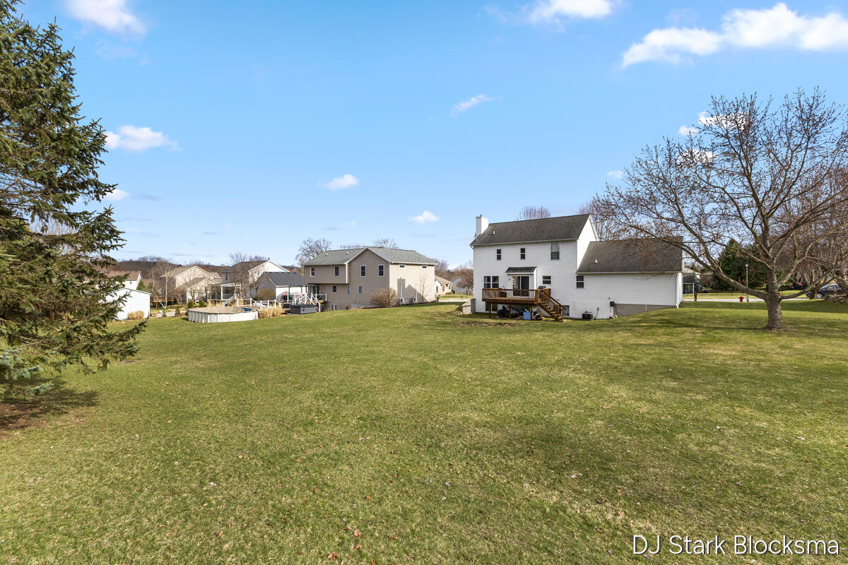 69 Rogue River View Drive NE Rockford MI 49341