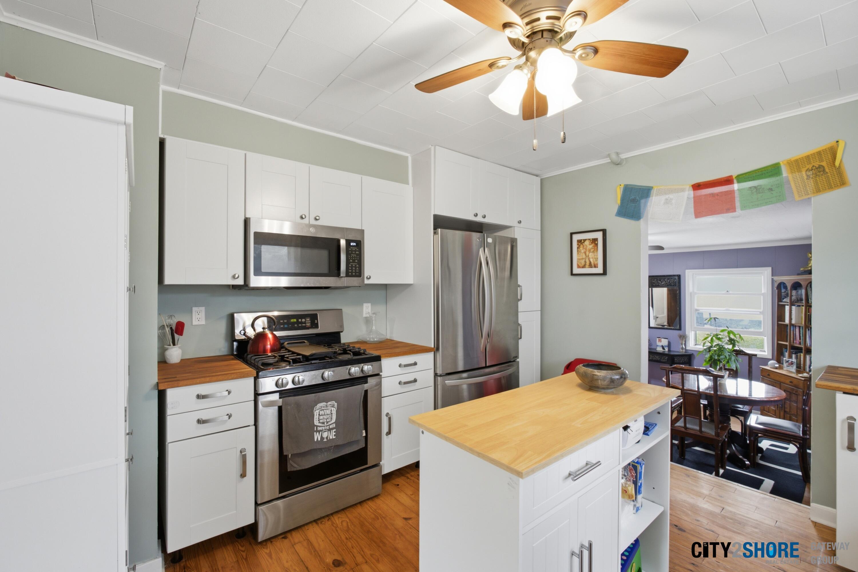 1508 Slayton Avenue Grand Haven MI 49417