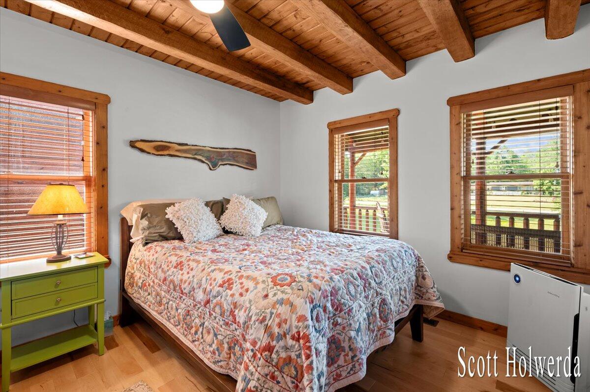 6311 142nd Avenue Holland MI 49423