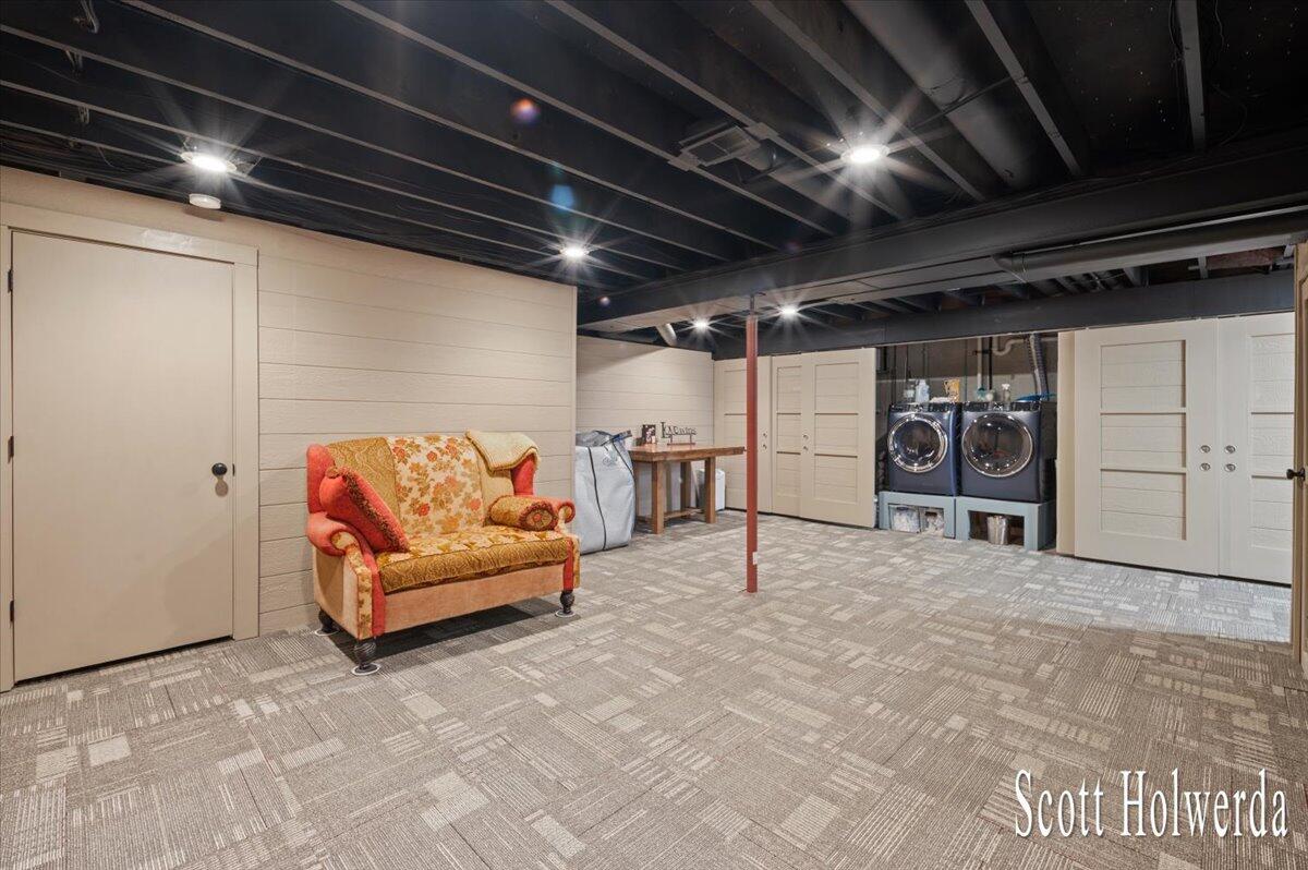 6311 142nd Avenue Holland MI 49423