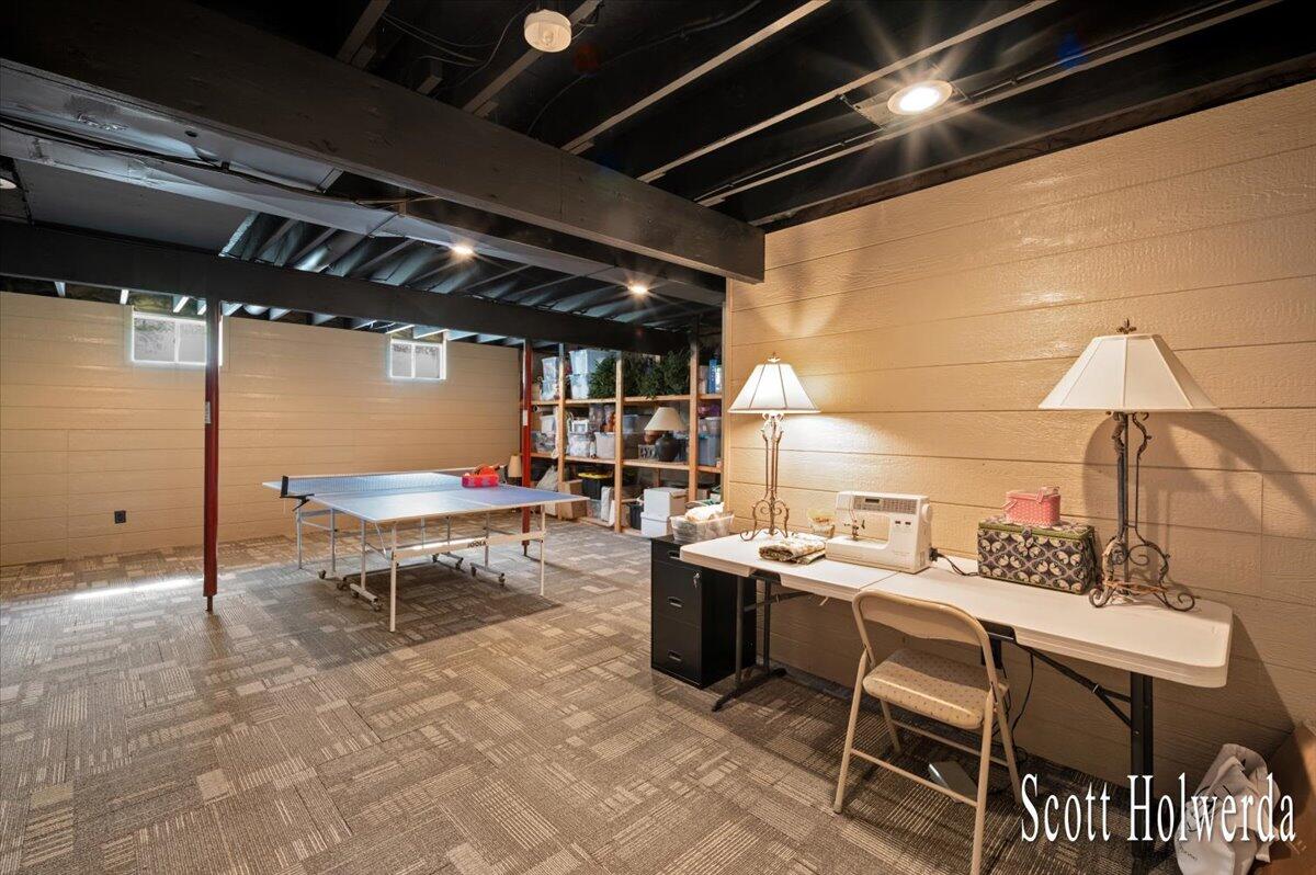 6311 142nd Avenue Holland MI 49423