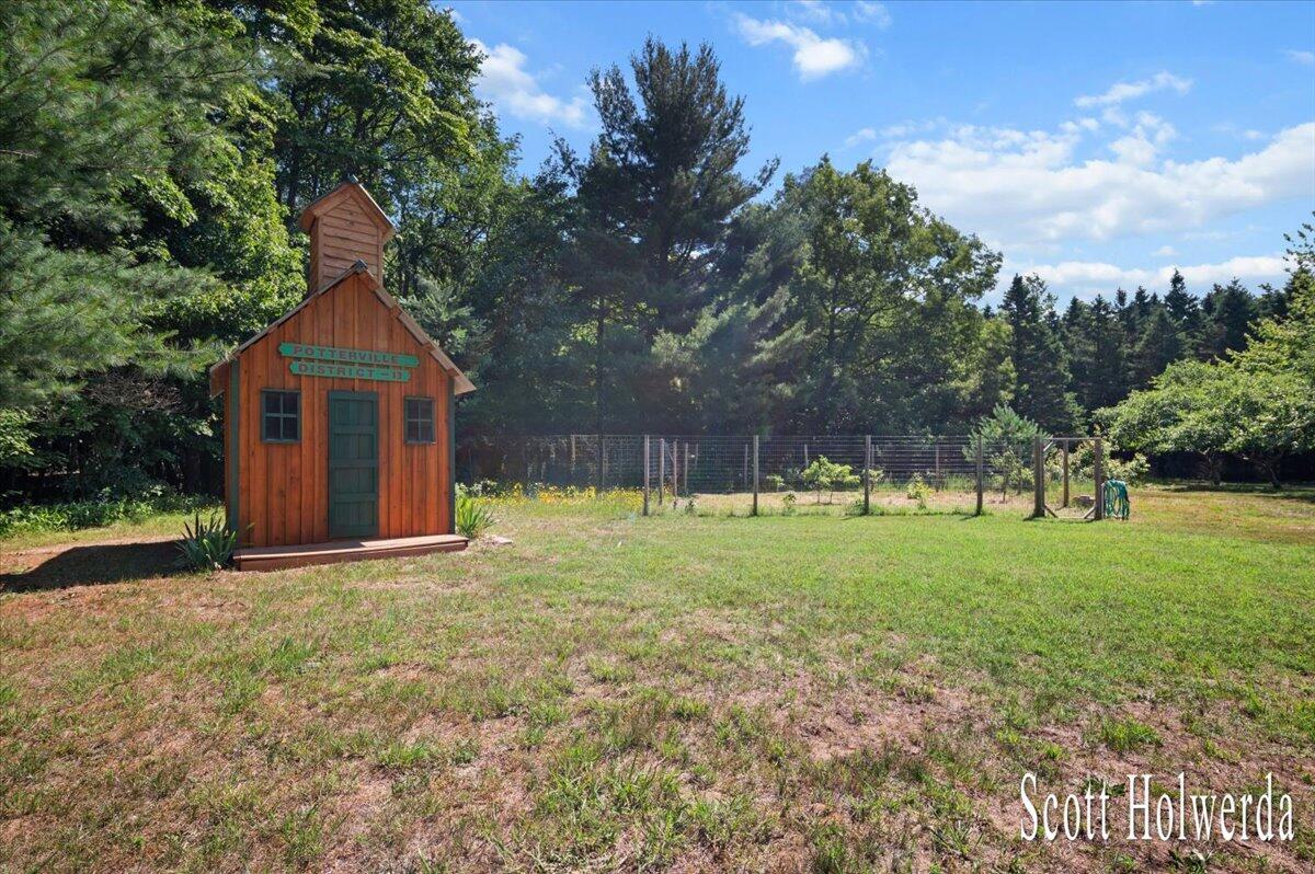 6311 142nd Avenue Holland MI 49423