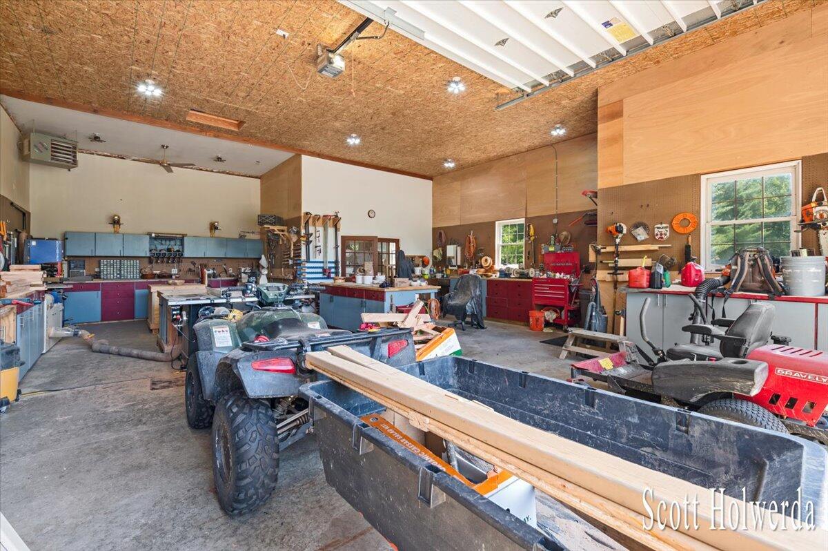 6311 142nd Avenue Holland MI 49423