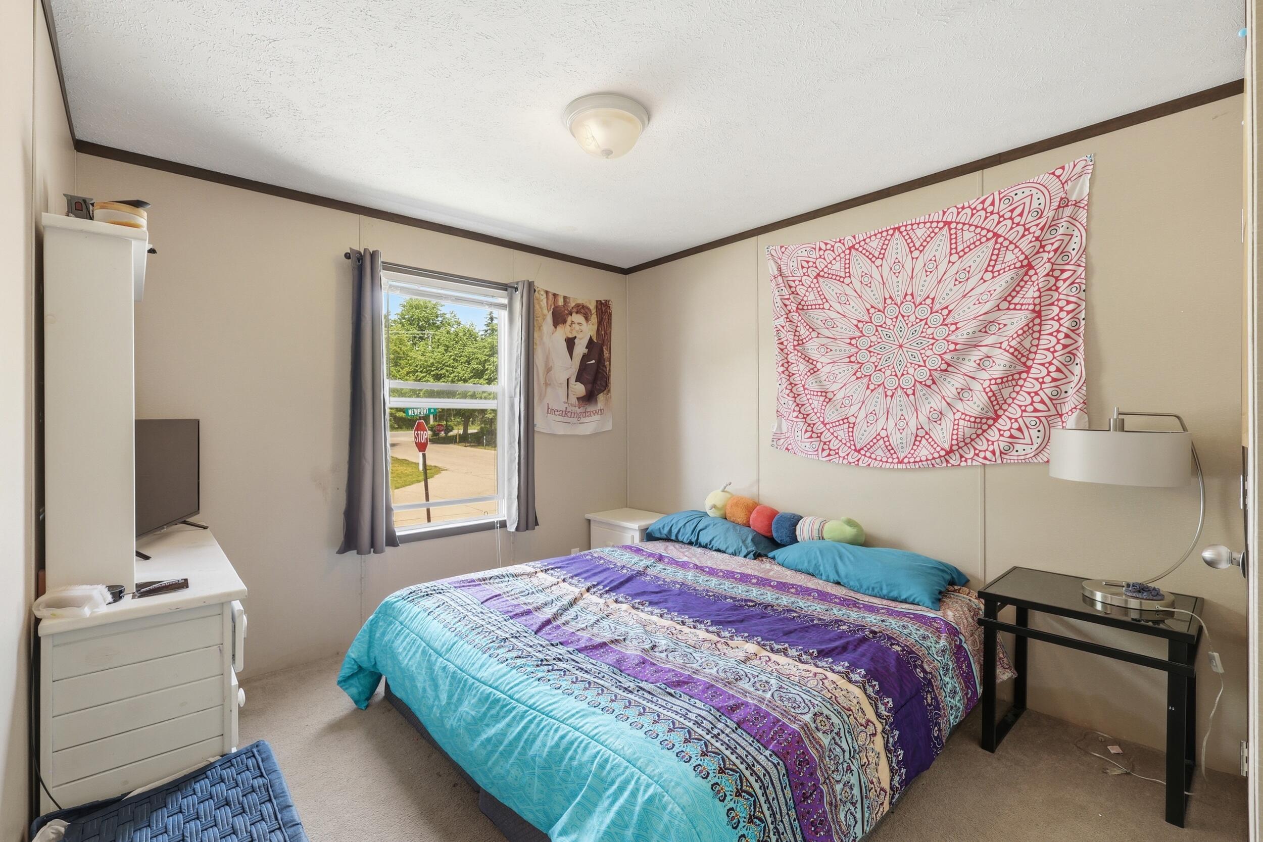 14290 Newport Drive West Olive MI 49460