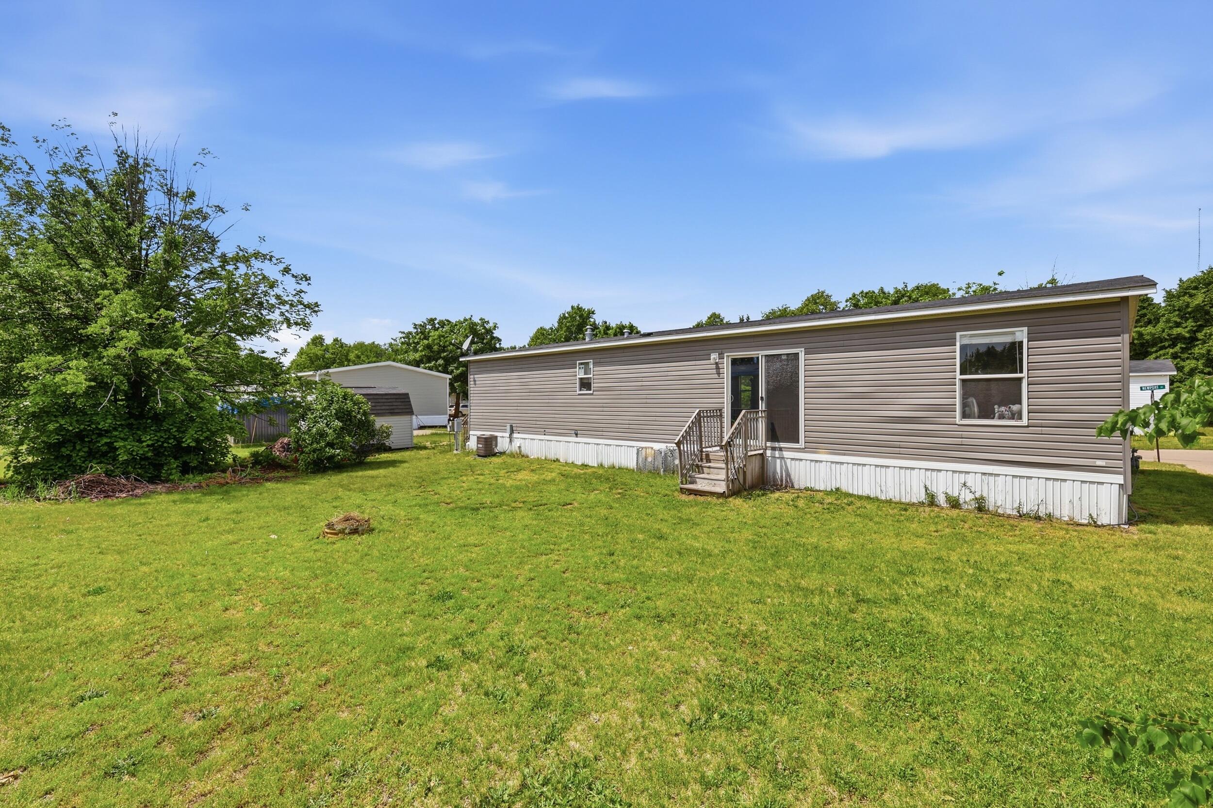 14290 Newport Drive West Olive MI 49460