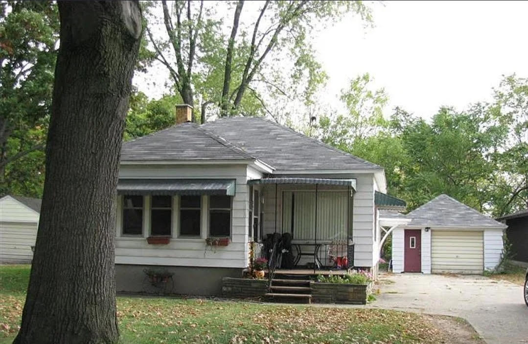 267 Rose Street Holland MI 49424