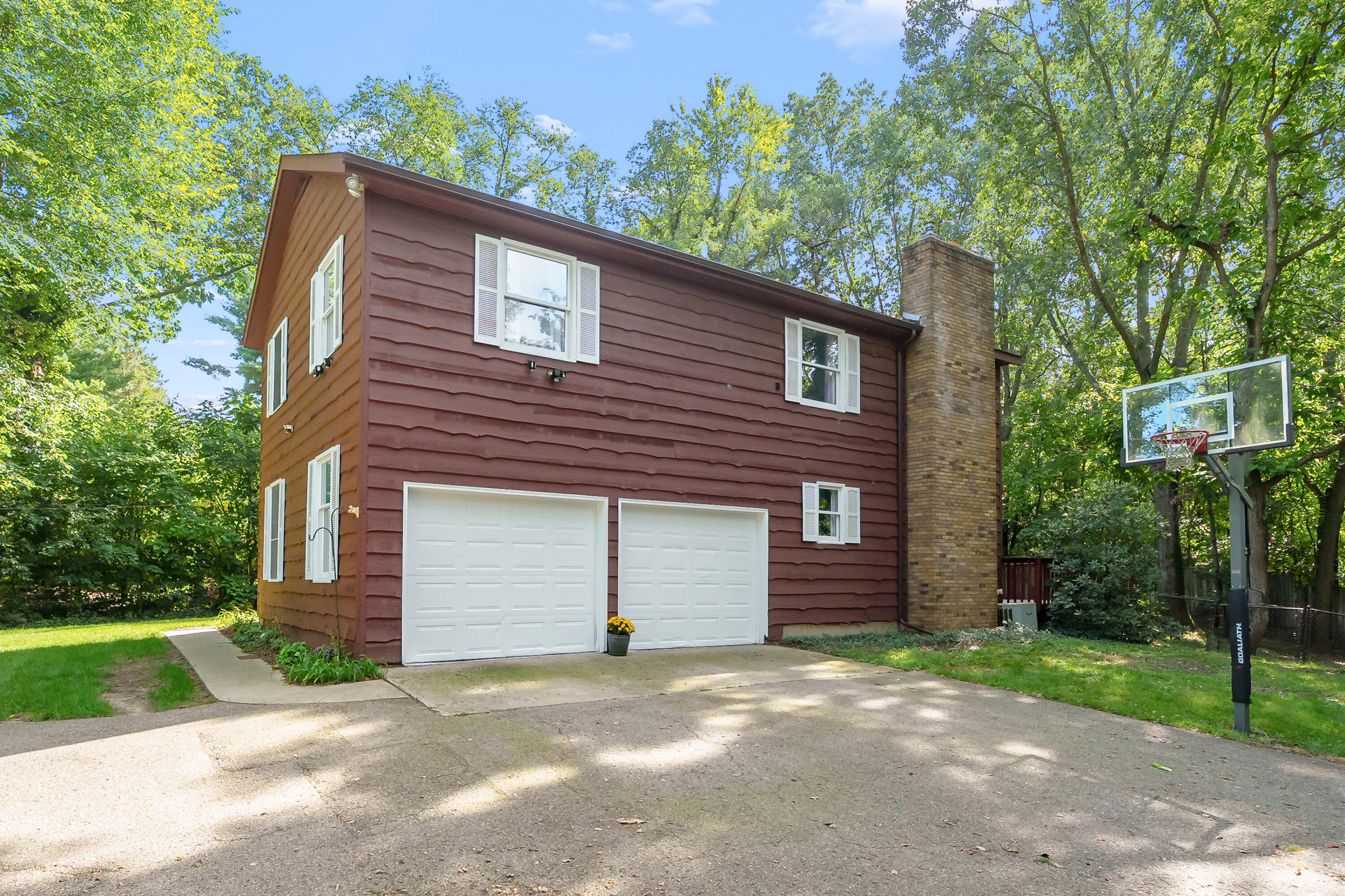 7423 Ravine Road Kalamazoo MI 49009